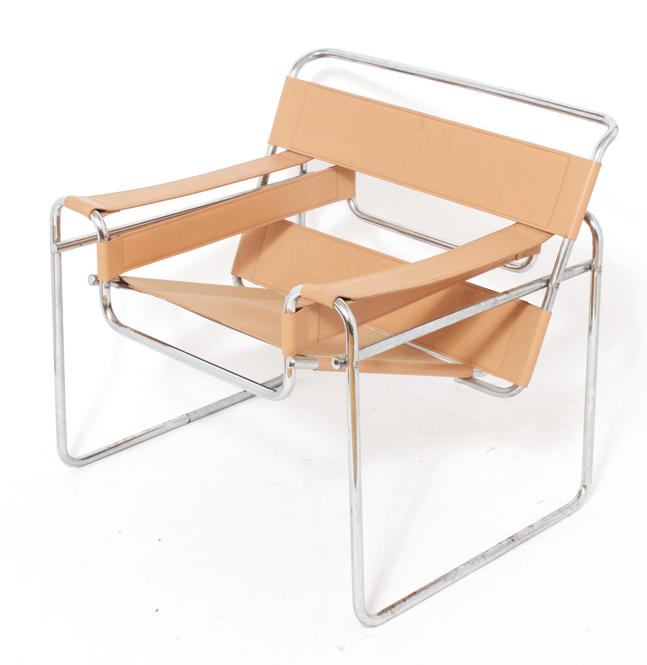 wassily chair tan