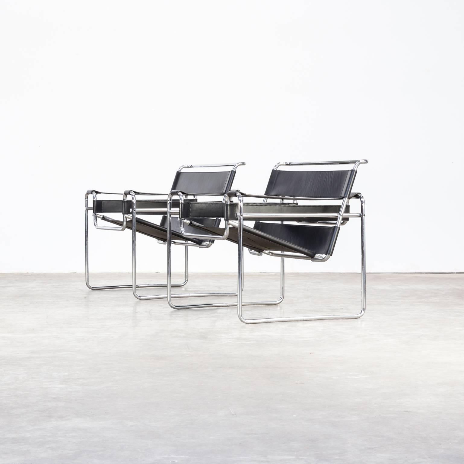 Italian Marcel Breuer ‘Wassily’ B3 Chairs Black Leather for Gavina Set of Two For Sale