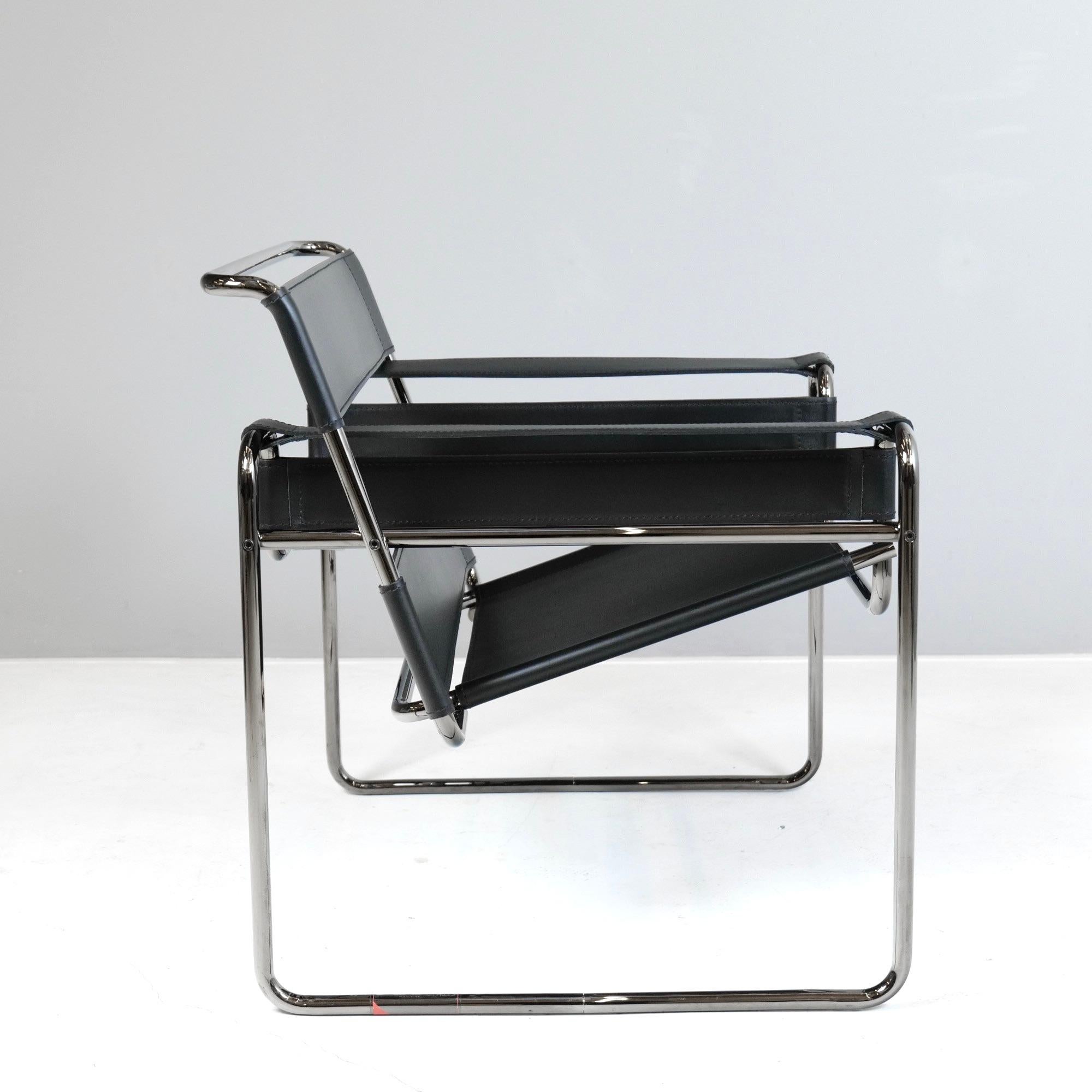 Marcel Breuer chaise wassily B3, édition du 100e anniversaire du Bauhaus 3
