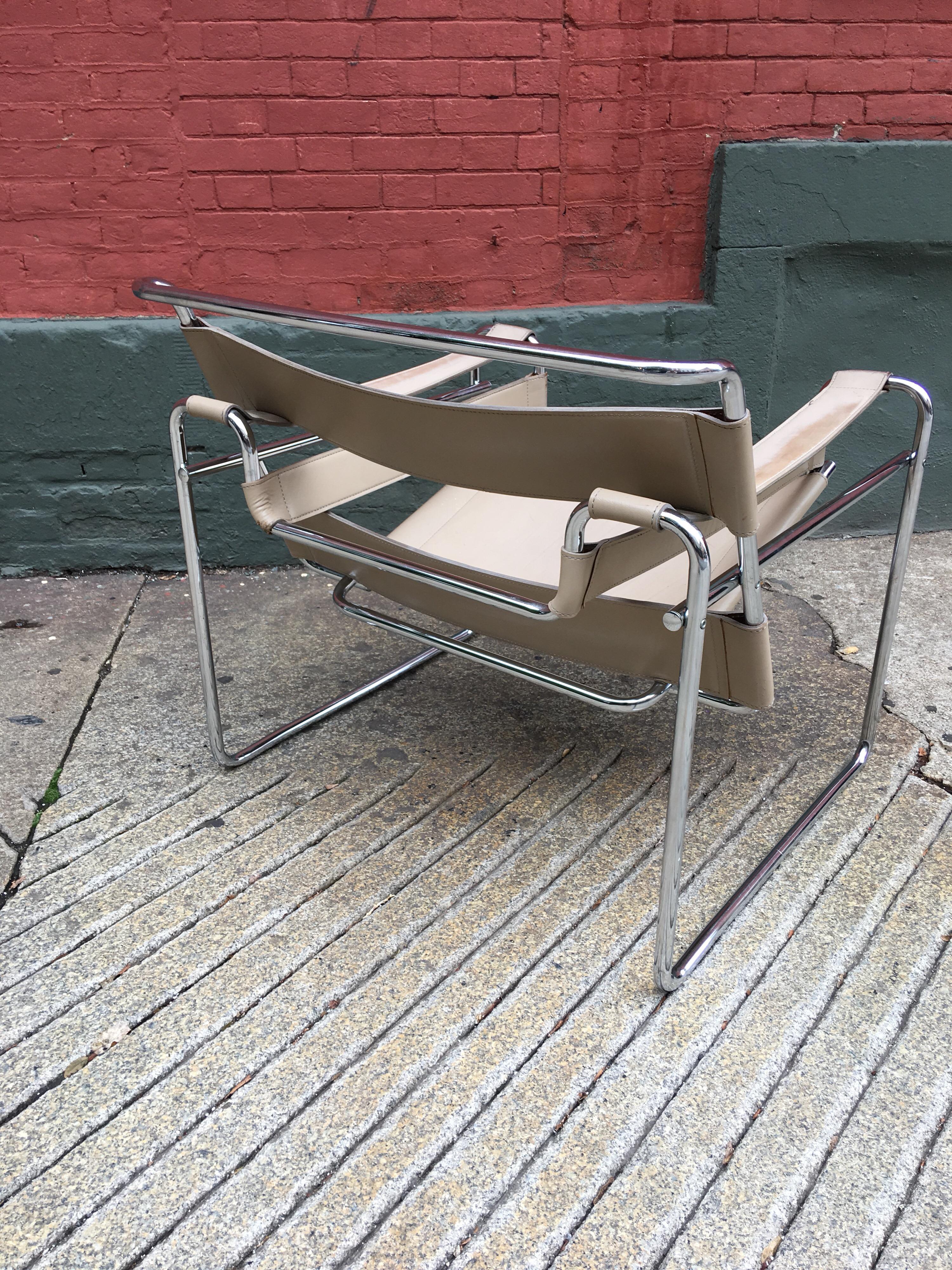 Mid-Century Modern Marcel Breuer Wassily Chair