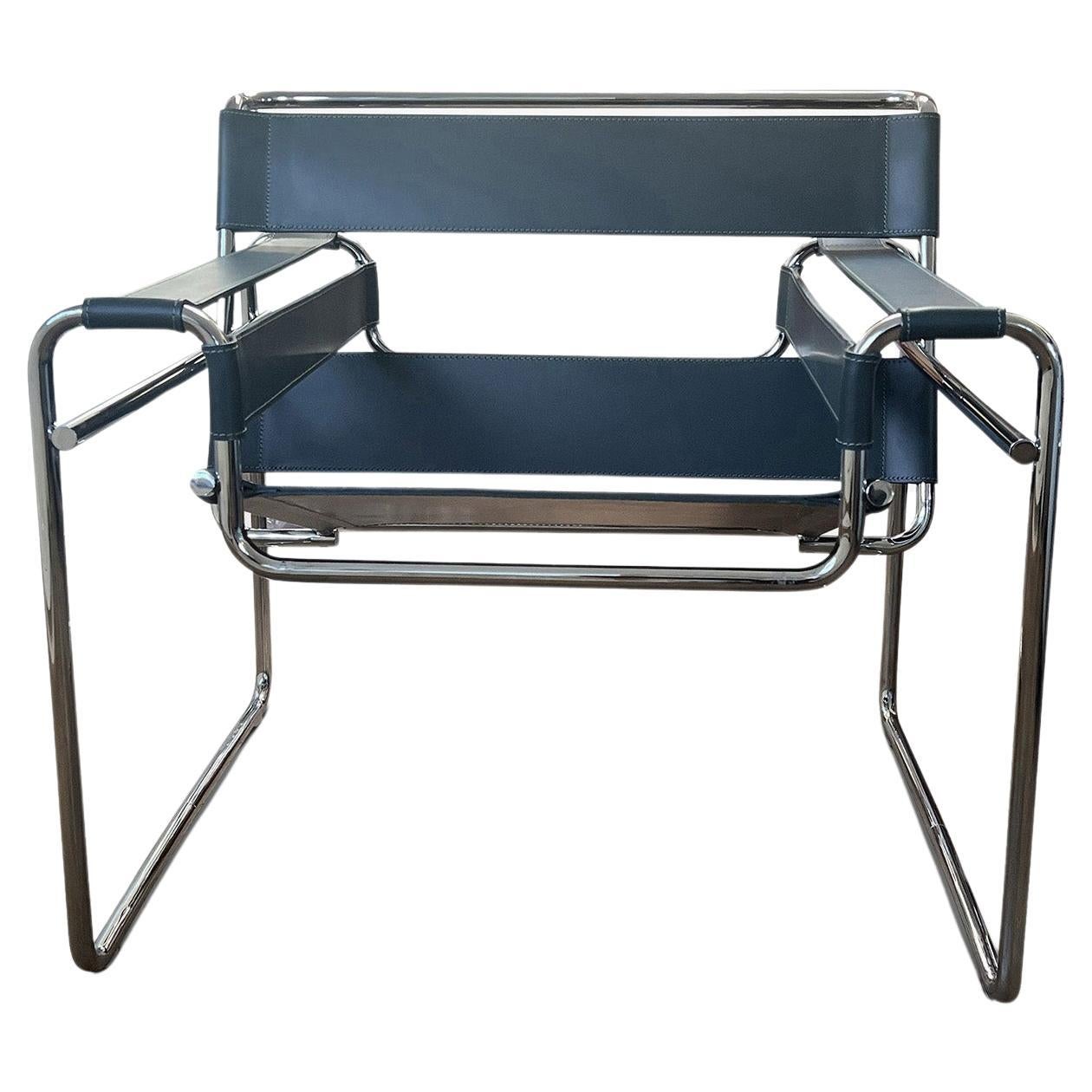 Marcel Breuer Wassily Chair in Military Green Belting Leather by Knoll