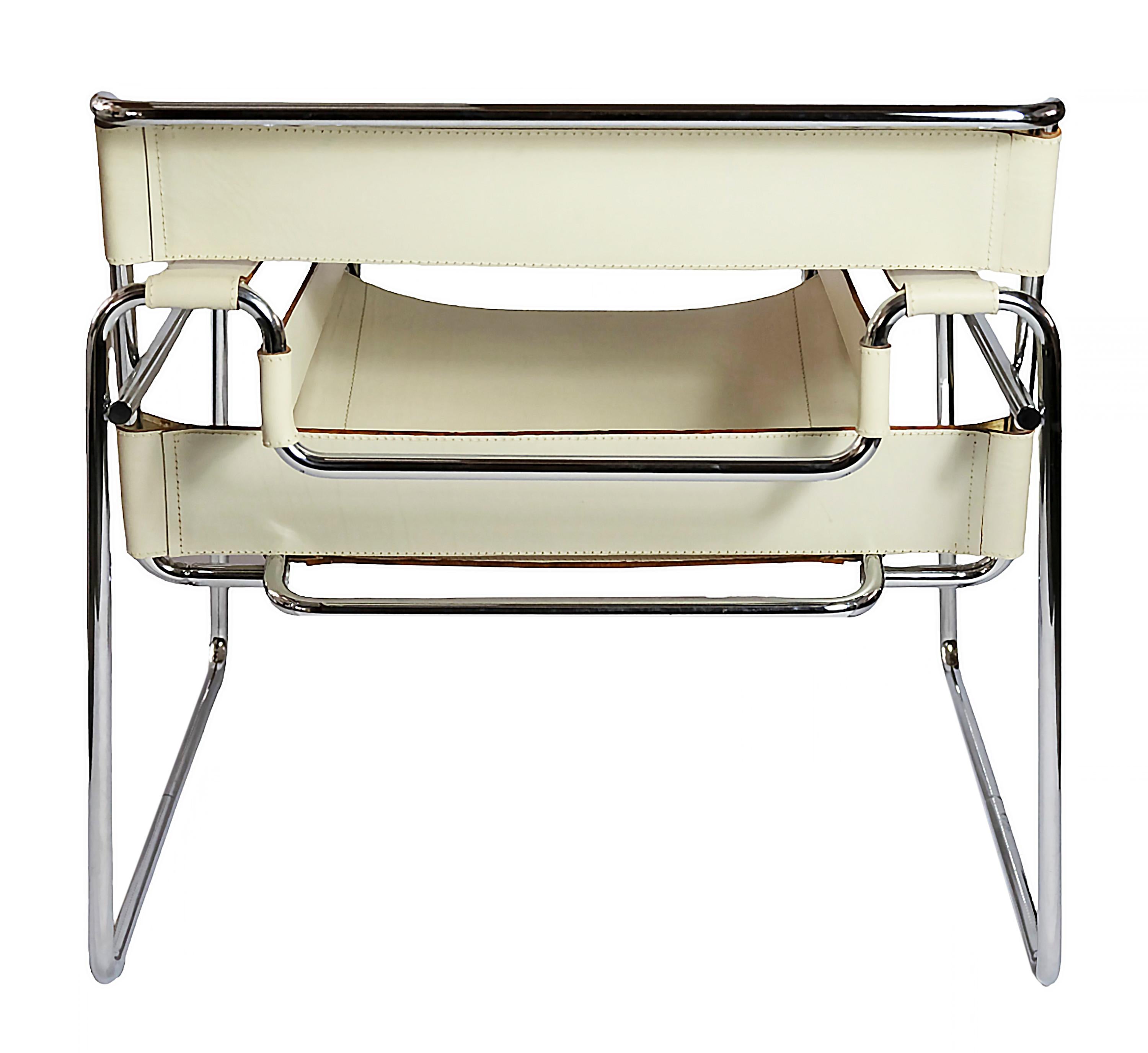 Marcel Breuer Wassily Lounge Chair by Gavina In Good Condition For Sale In Vilnius, LT