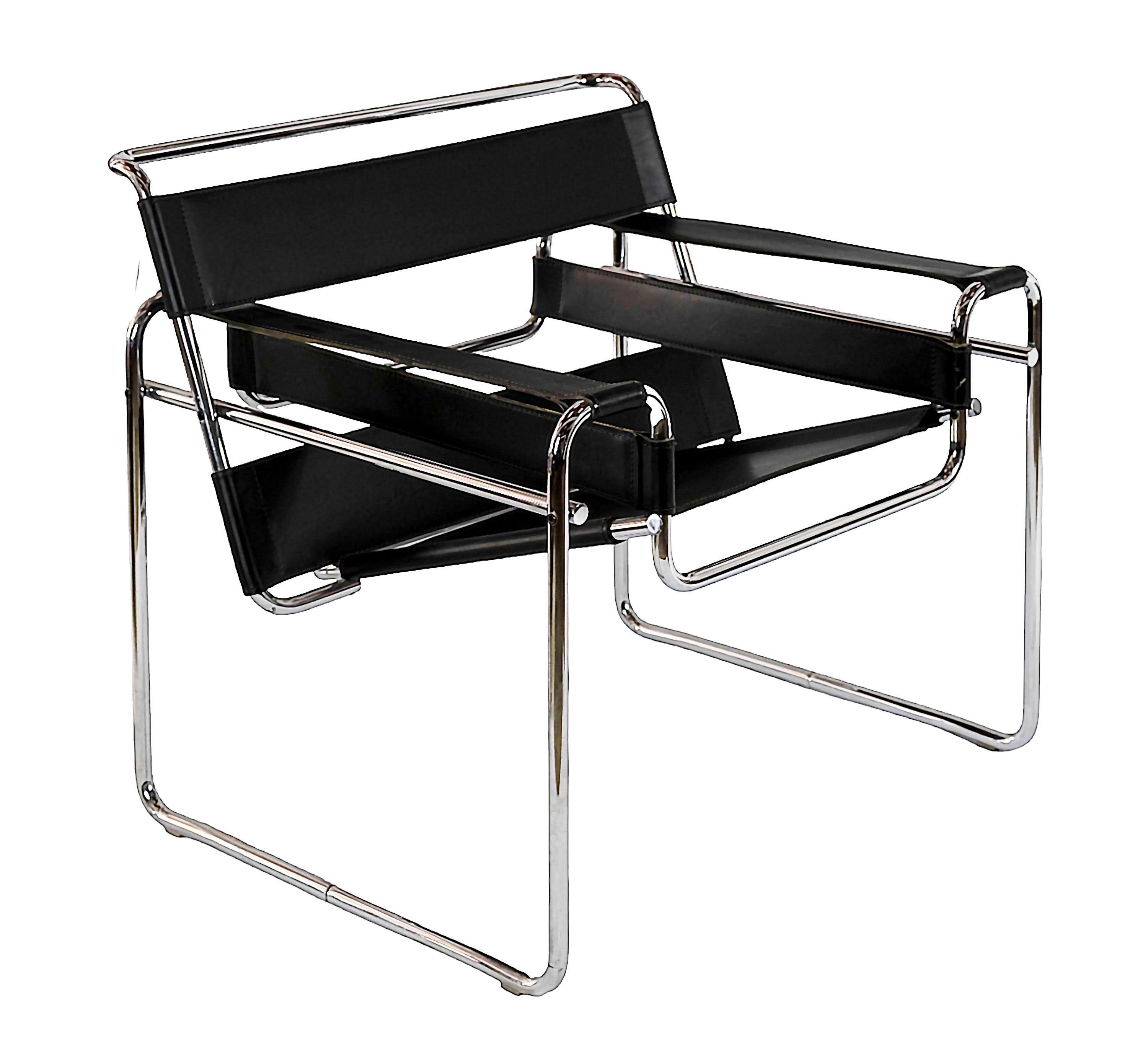 Mid-Century Modern Marcel Breuer Wassily Lounge Chair signed Knoll Studio For Sale