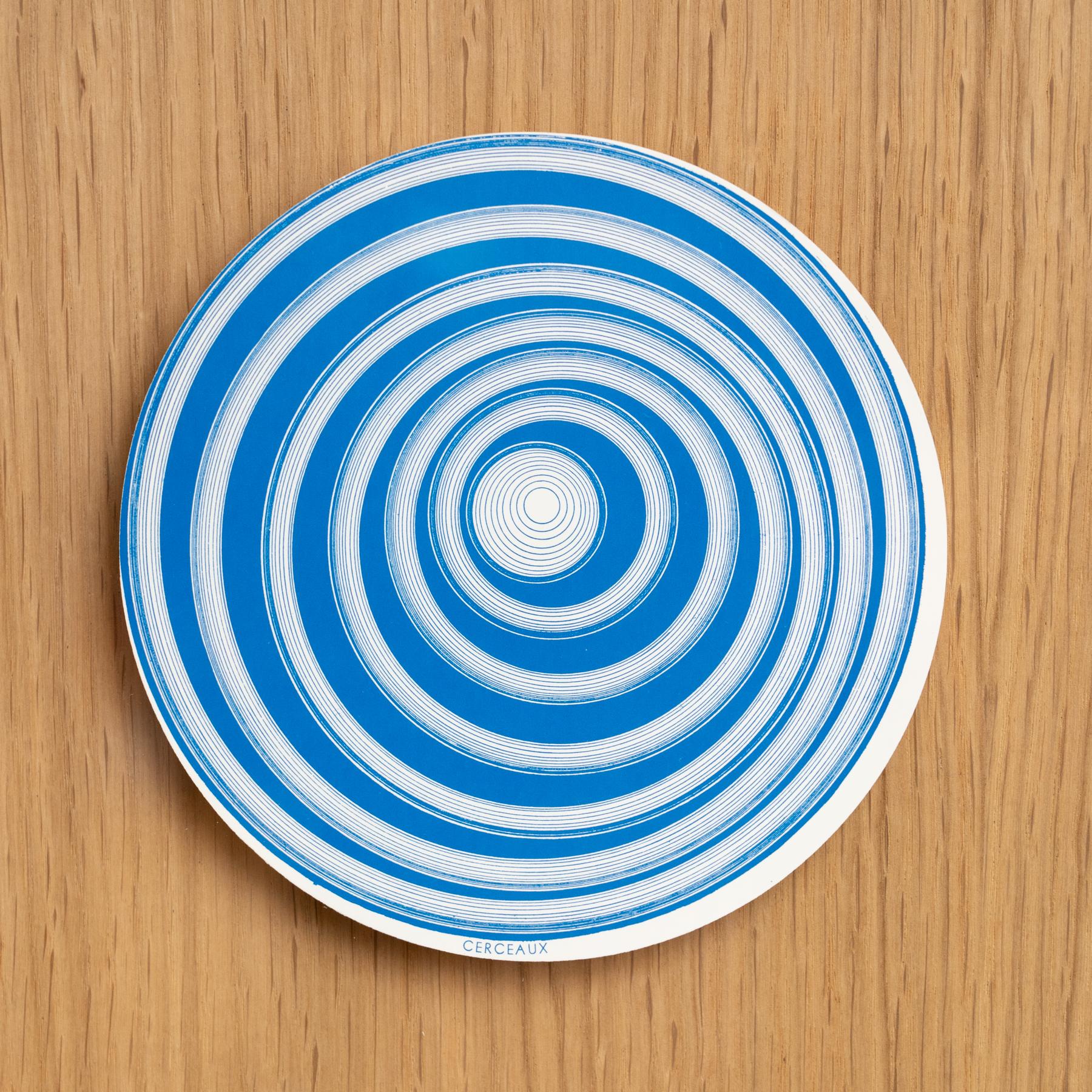 Marcel Duchamp Blue and White Cerceaux Rotorelief by Konig Series 133, 1987 In Good Condition For Sale In Barcelona, Barcelona