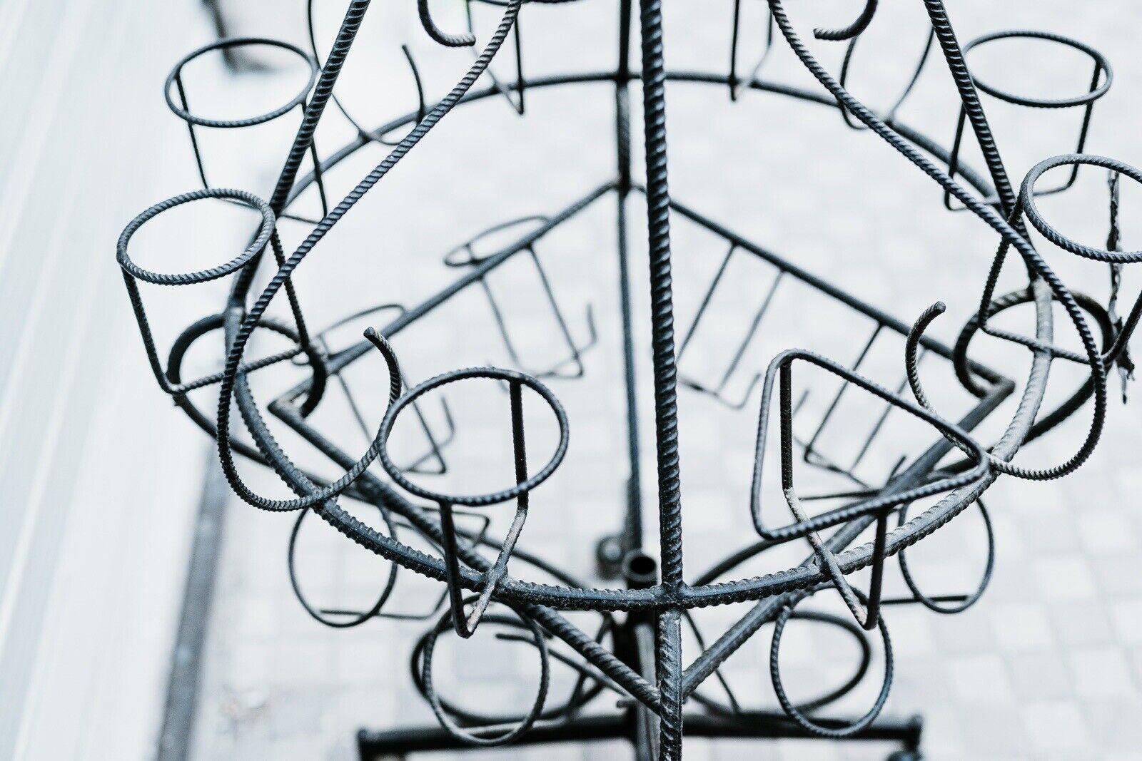 Porte-bouteille en fer forgé style Marcel Duchamp Milieu du siècle Bon état - En vente à Taranto, IT