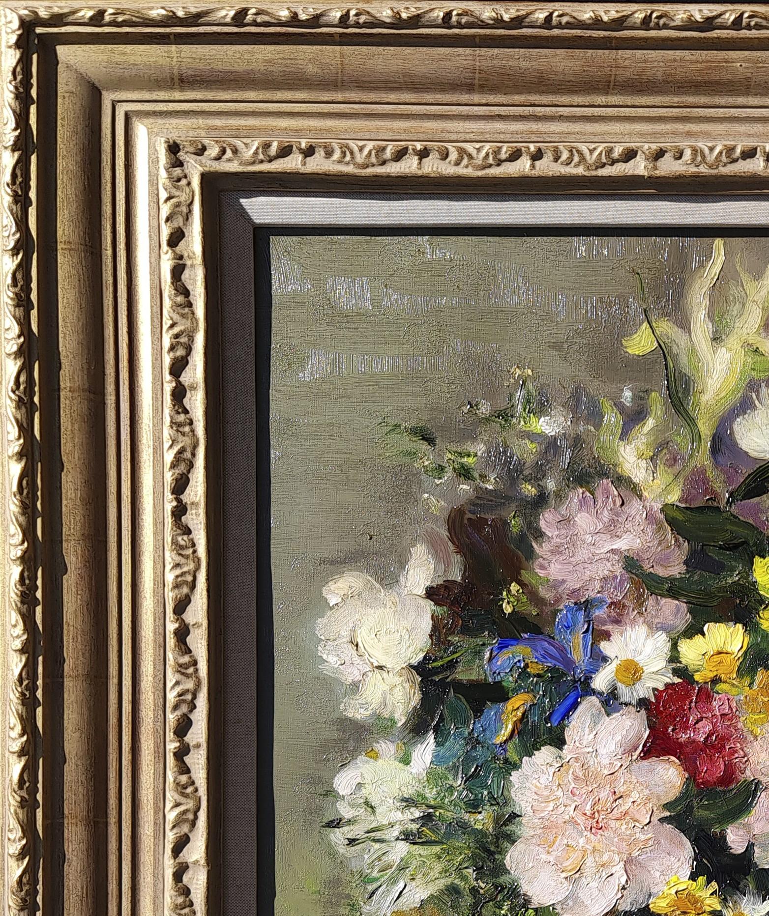 Bouquet de fleurs - Marron Still-Life Painting par Marcel Dyf