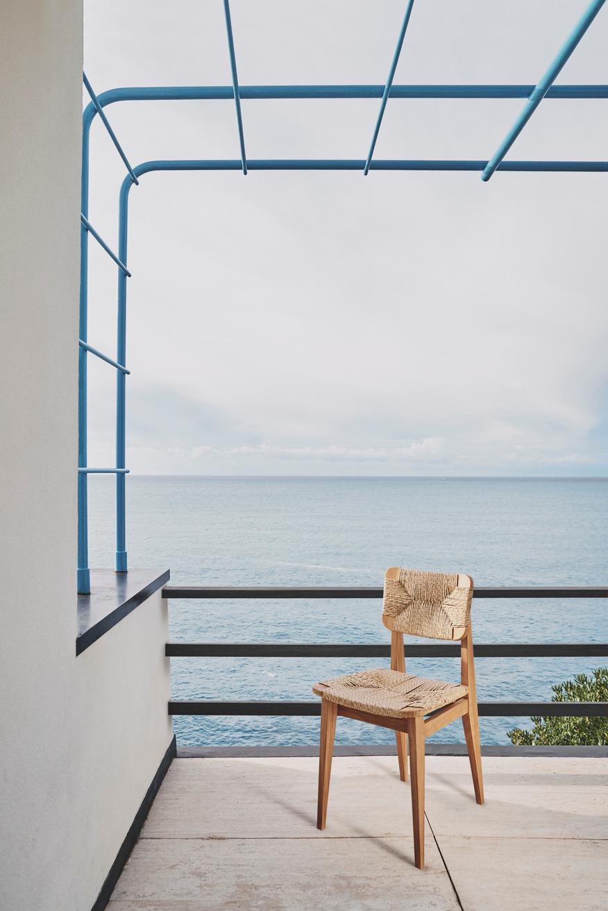 Marcel Gascoin 'C-Chair' Outdoor Dining Chair Natural Teak for GUBI For Sale 3