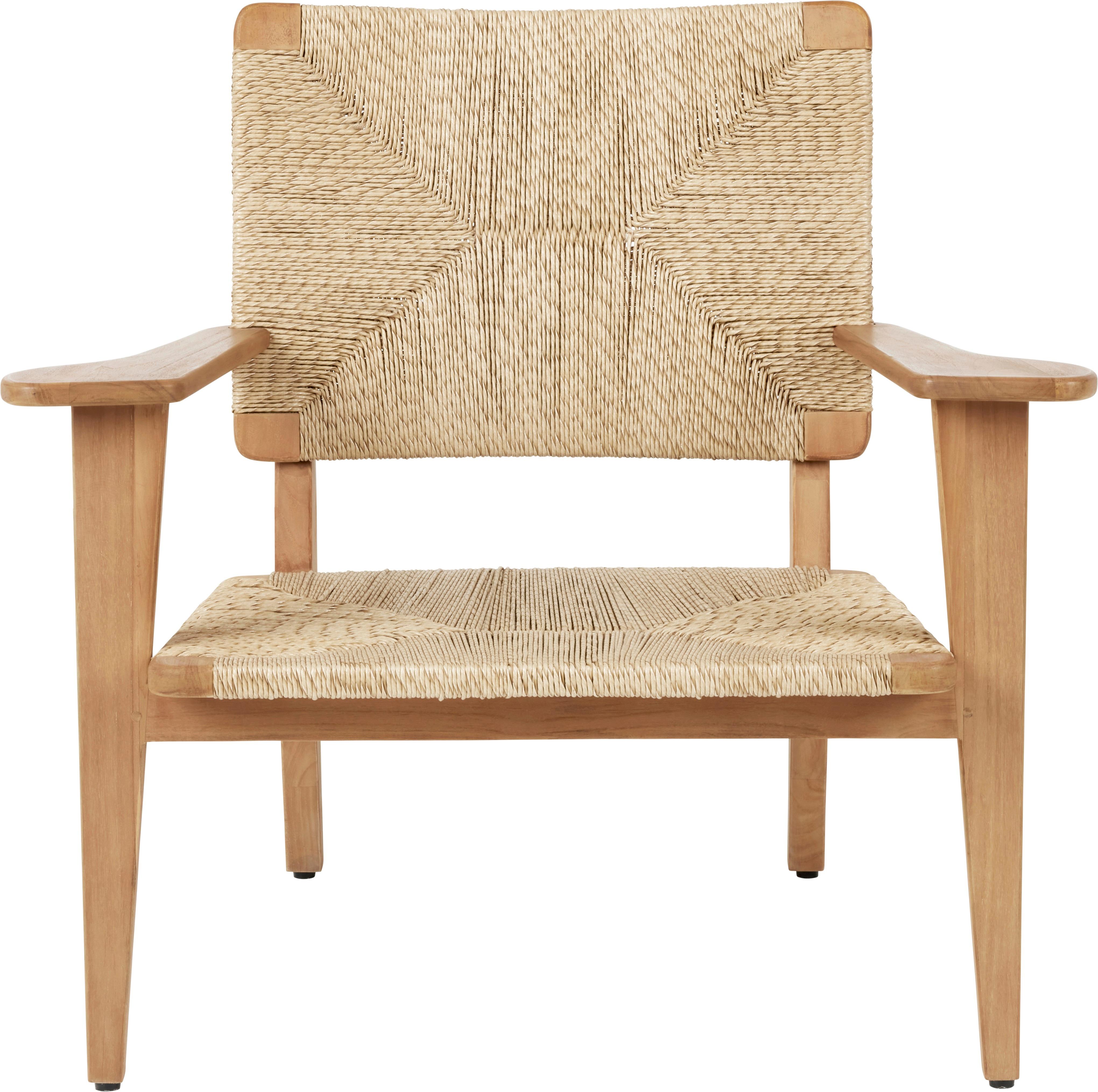 The garden gets an upgrade with the simple functionality of two of French architect and designer Marcel Gascoin’s most enduring iconic designs. GUBI’s new outdoor collection, now in teak, represents significant innovation for Gascoin’s iconic
