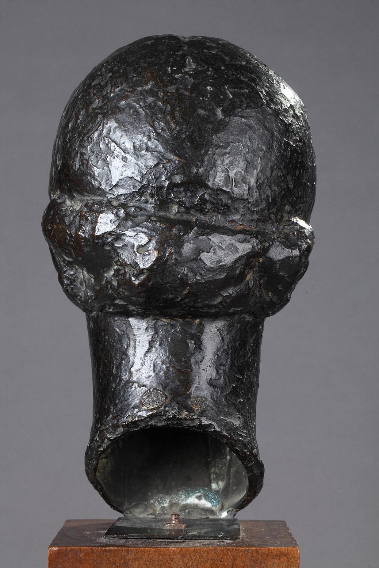 Retrato de mujer - Figurative Sculpture Oro de Marcel GIMOND