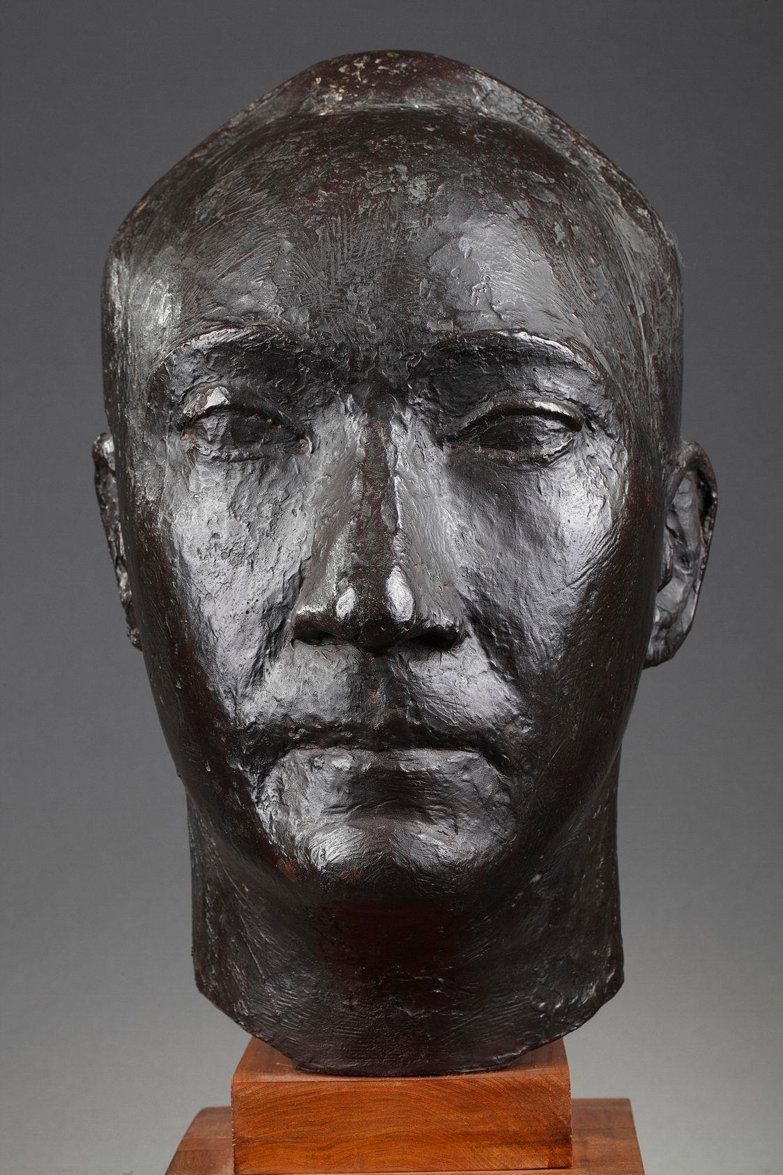 Portrait of Pierre Vérité - Sculpture by Marcel GIMOND