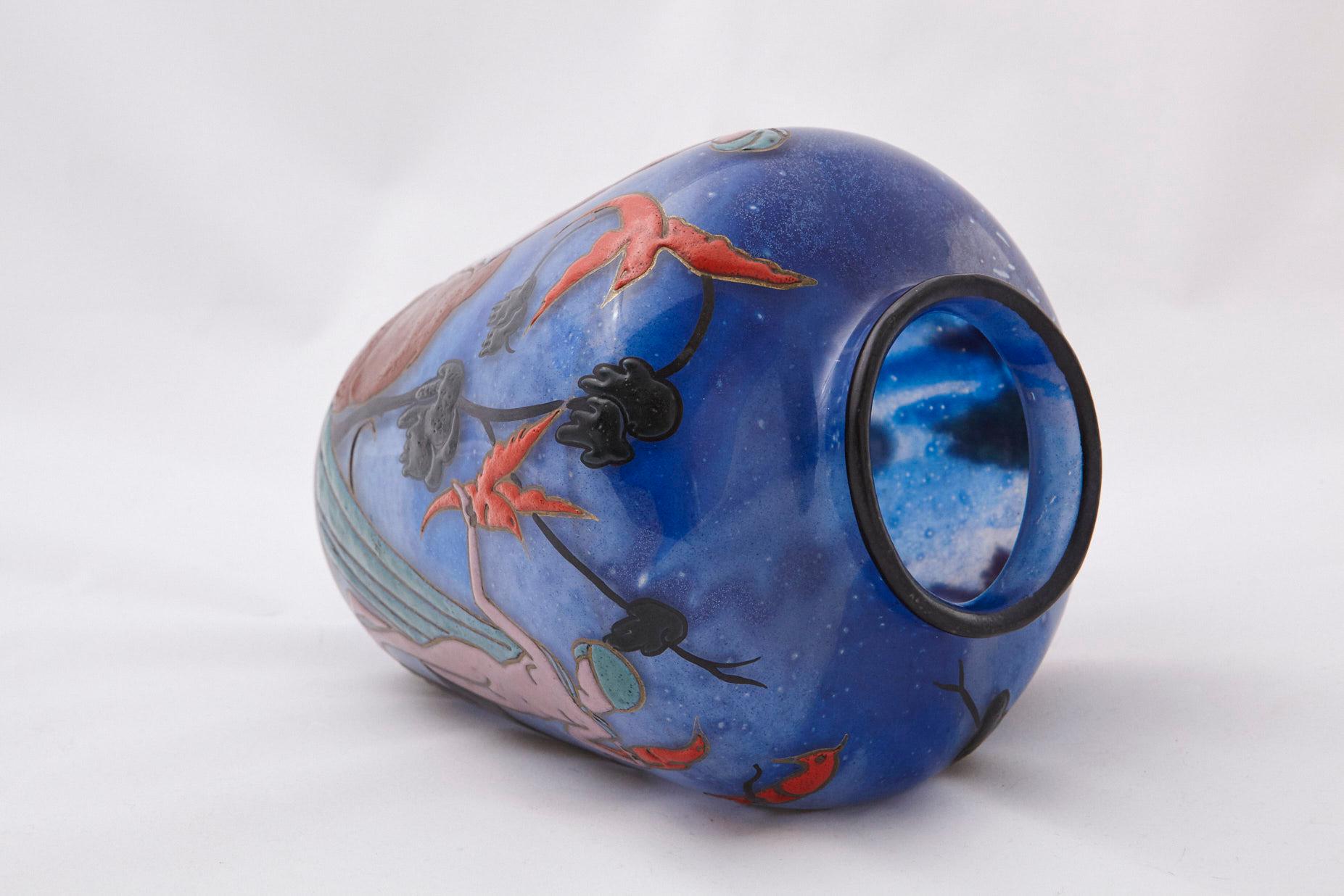 Vaso in vetro smaltato di Marcel Goupy con tre donne nude, 1925 circa in vendita 5