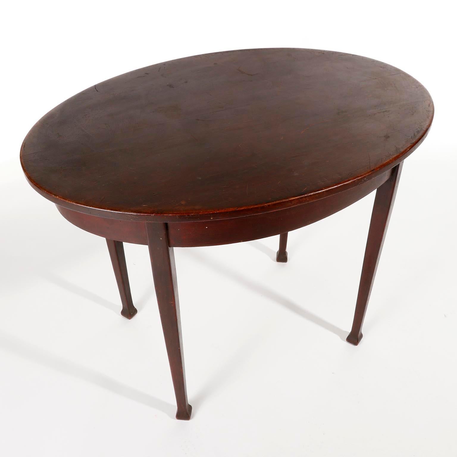 Austrian Marcel Kammerer Oval Mahogany Table Thonet Art Nouveau, Vienna, Austria, 1910