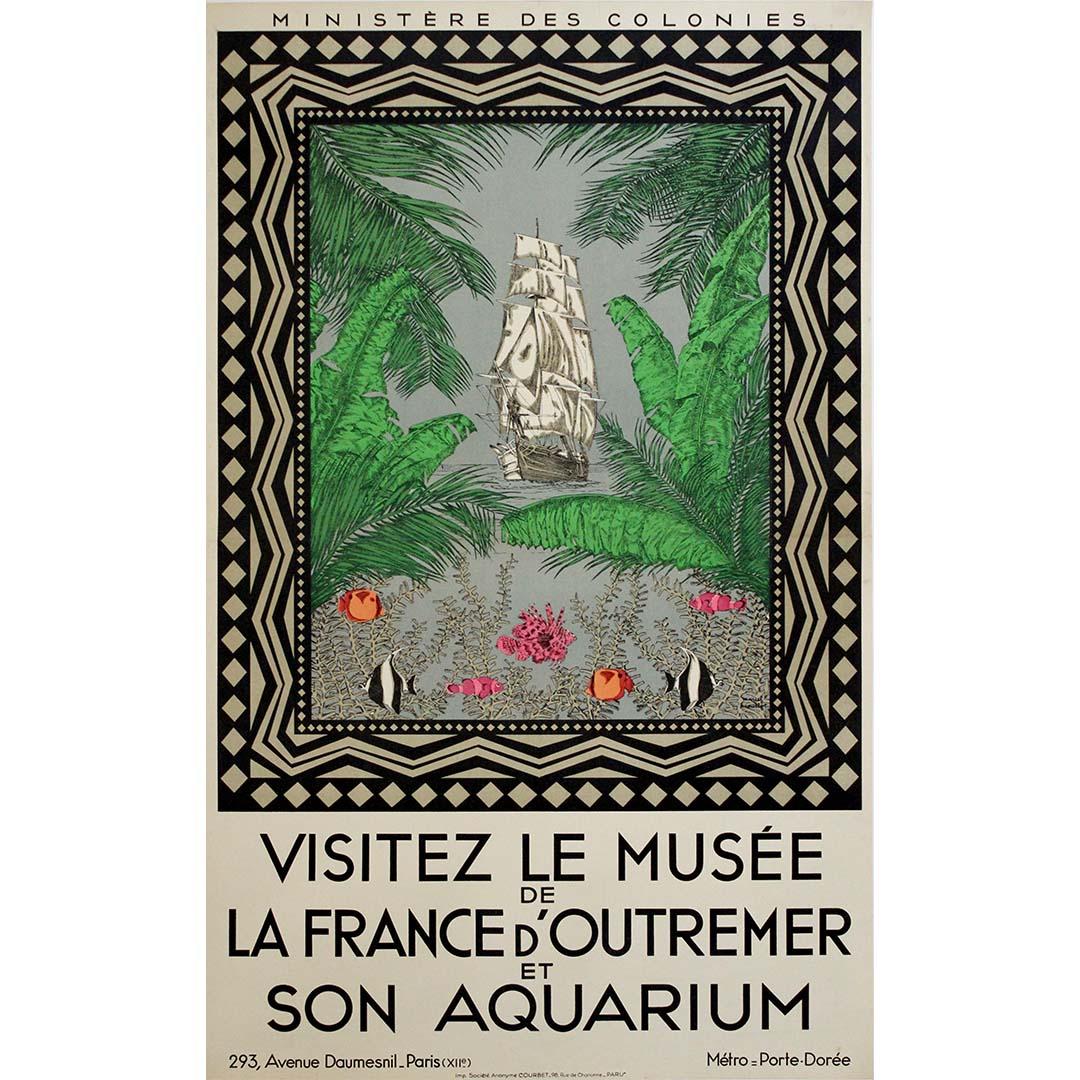 Manifesto originale del 1937 - Musée de la France d'Outremer et son Aquarium - Print di Marcel Mouillot