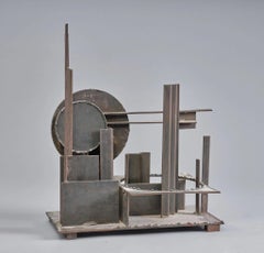 Marcel Ramond (1935-) Escultura geométrica de metal, hacia 1970