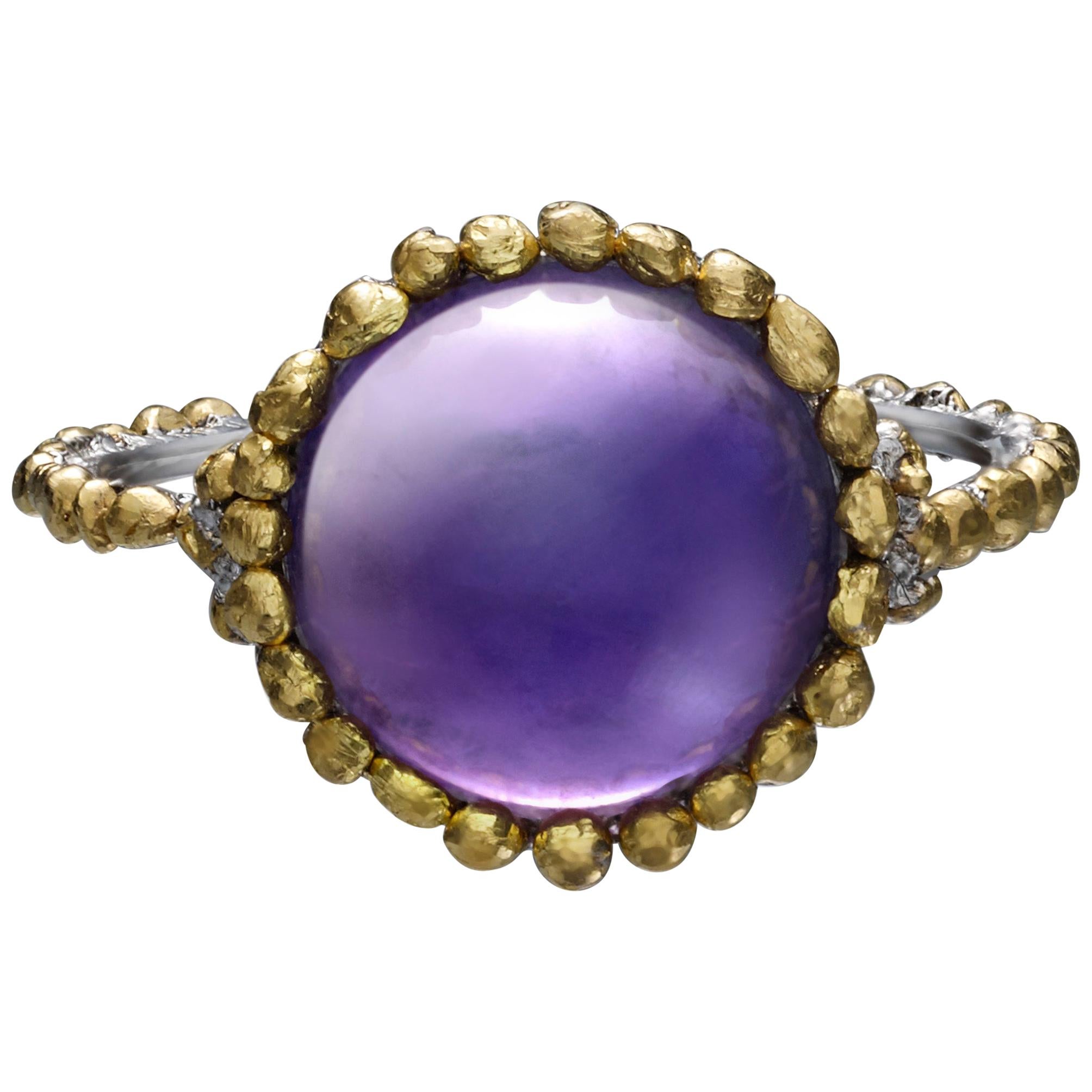 Round Purple Cabochon Amethyst Ring in 24 Karat Gold and Platinum For Sale