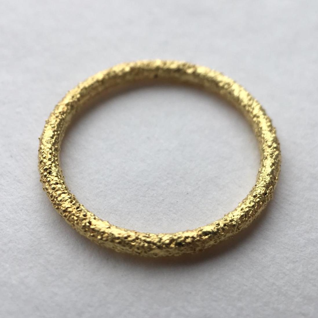 Contemporary Twigs Textured Band 18 Karat Yellow Gold For Sale