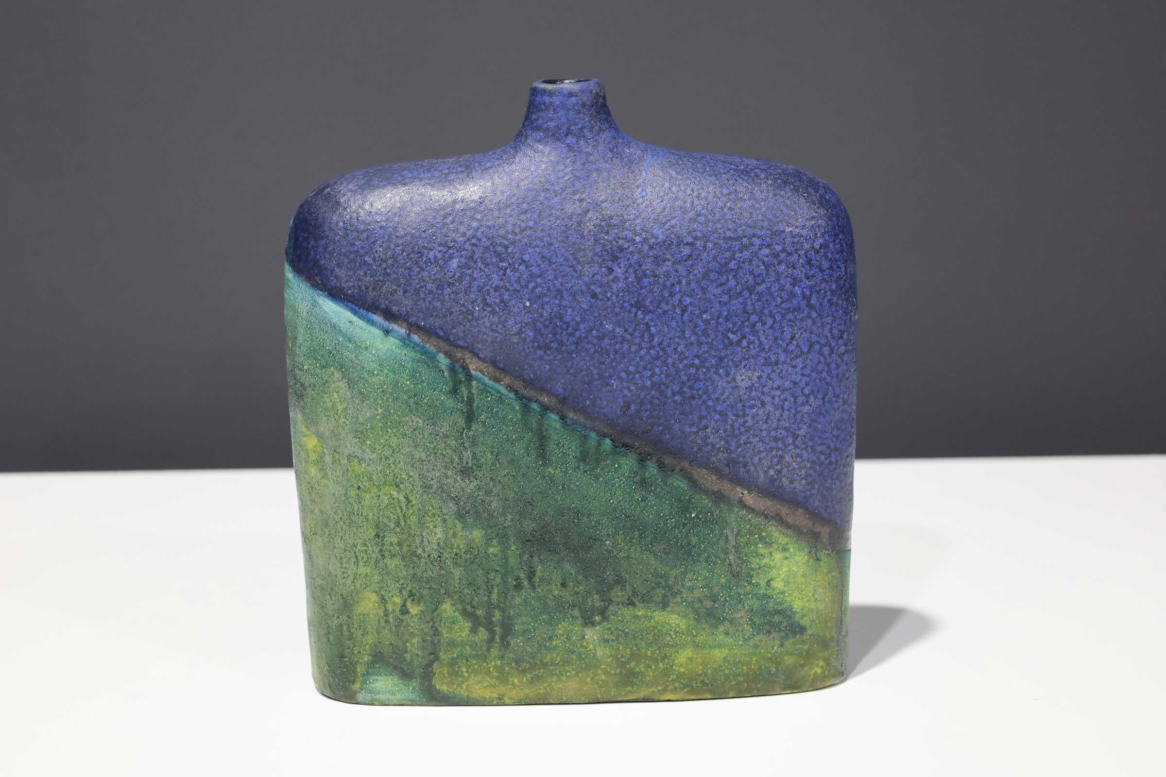 Marcello Fantoni (1915-2011) sculptor, ceramicist, metalworker, multi-media artist and designer

Born in Florence in 1915, Marcello Fantoni began studying ceramic art at age 12 at the Art Institute of Florence with ceramicist Carlo Guerrini,