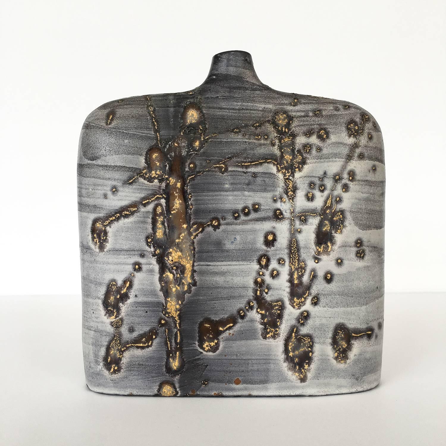 Marcello Fantoni Ceramic Vase for Raymor In Excellent Condition In Chicago, IL