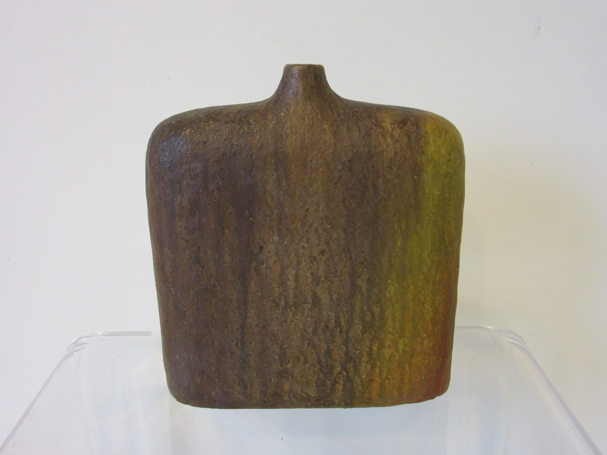 Marcello Fantoni Ceramic Vase for Raymor Italy In Good Condition In Cincinnati, OH