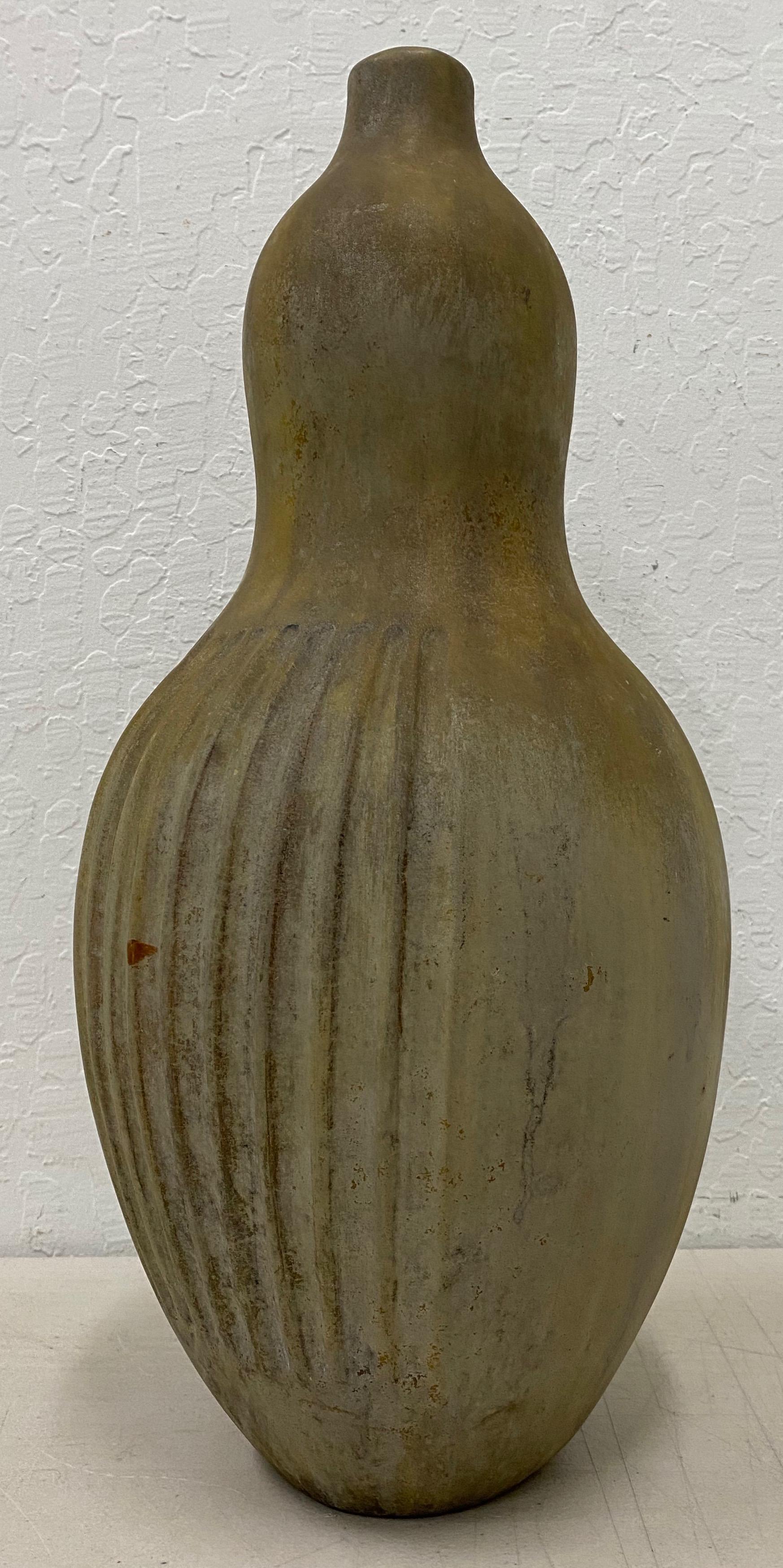 Marcello Fantoni (Italy, 1915-2011) Mid-Century Modern bulbous vase

Dimensions 4