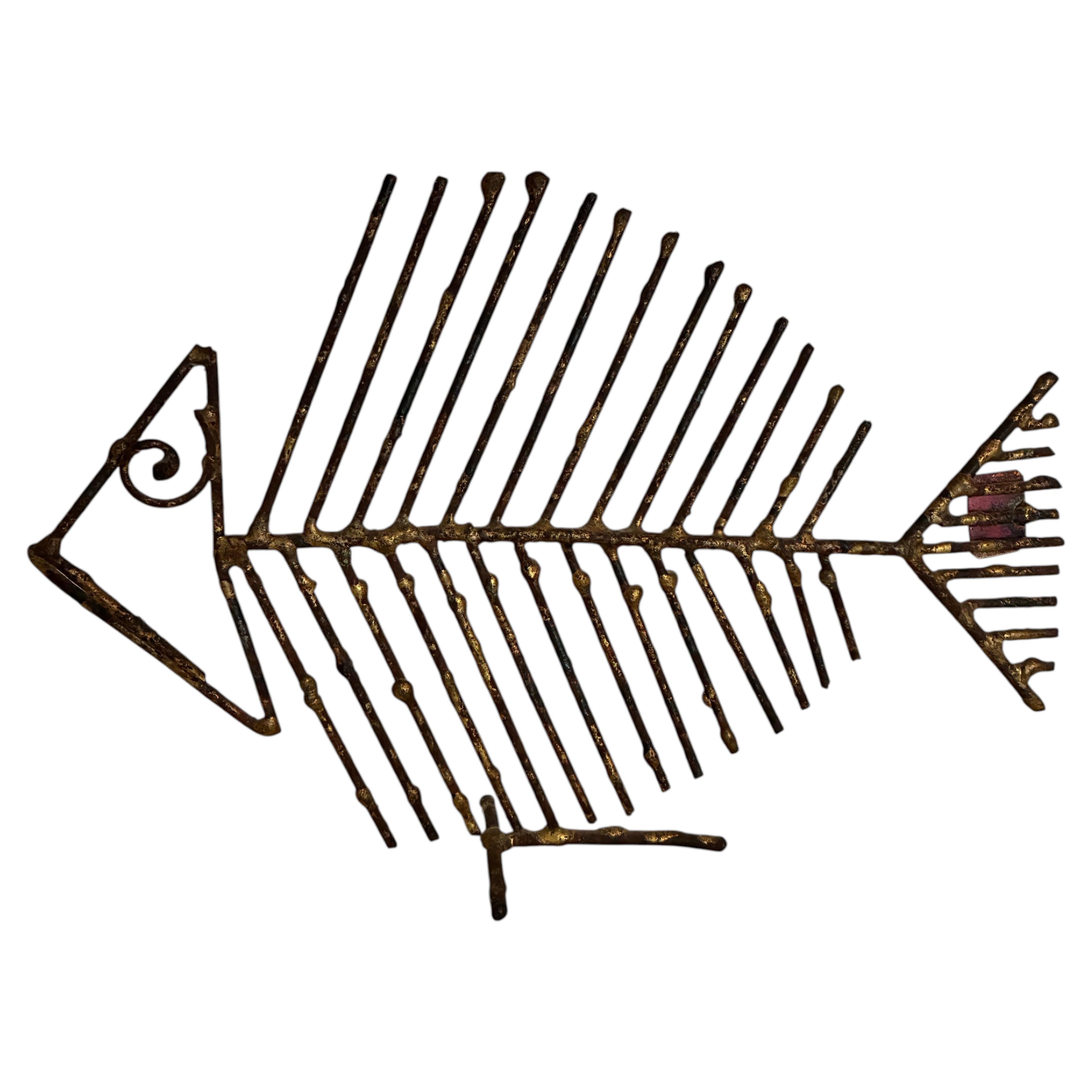 Scultura in metallo raffigurante un pesce di Marcello Fantoni, Italia, anni ’50
