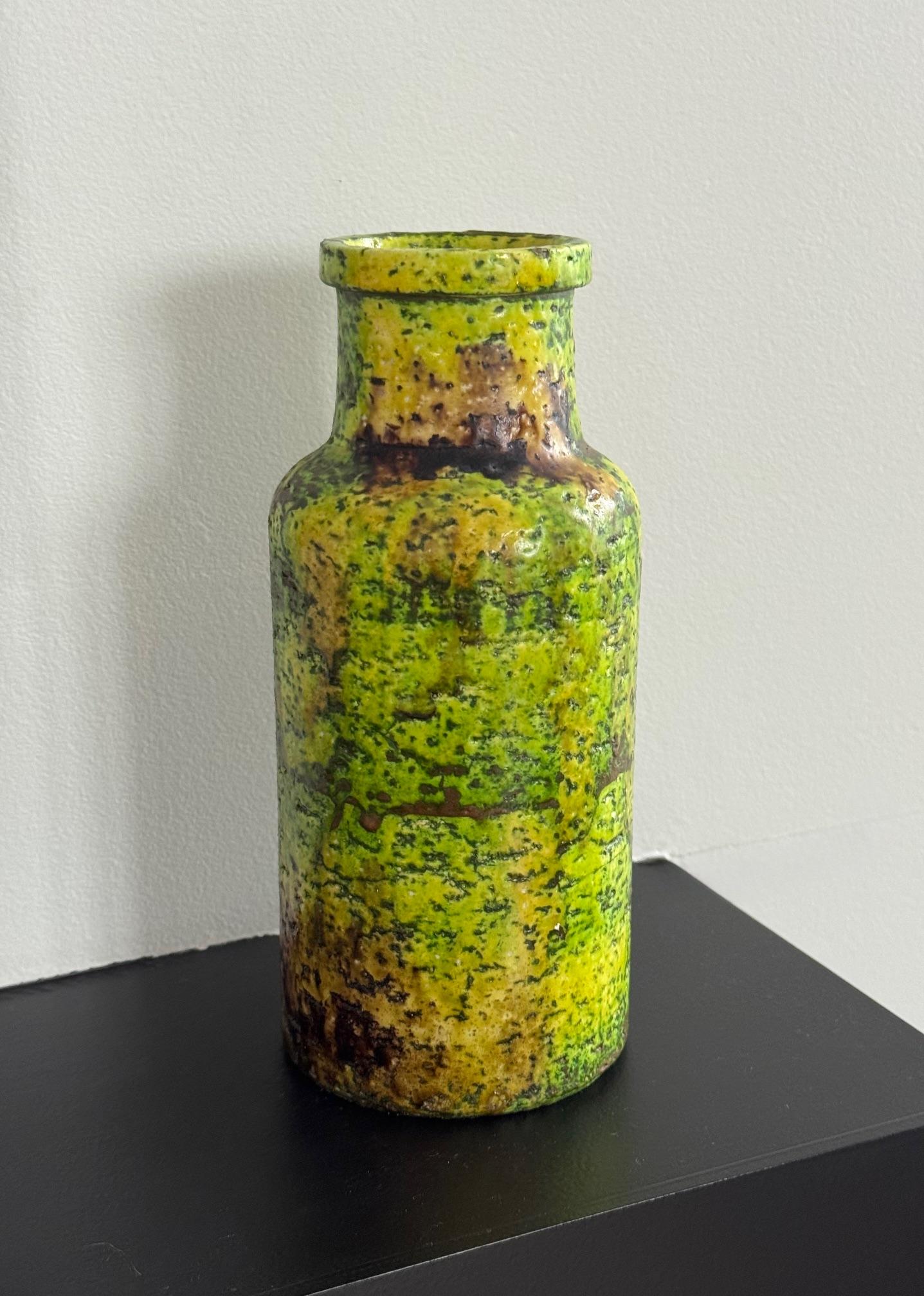 Marcello Fantoni Jarrón de cerámica de mediados de siglo , Italia, años 60 mediados del siglo XX en venta