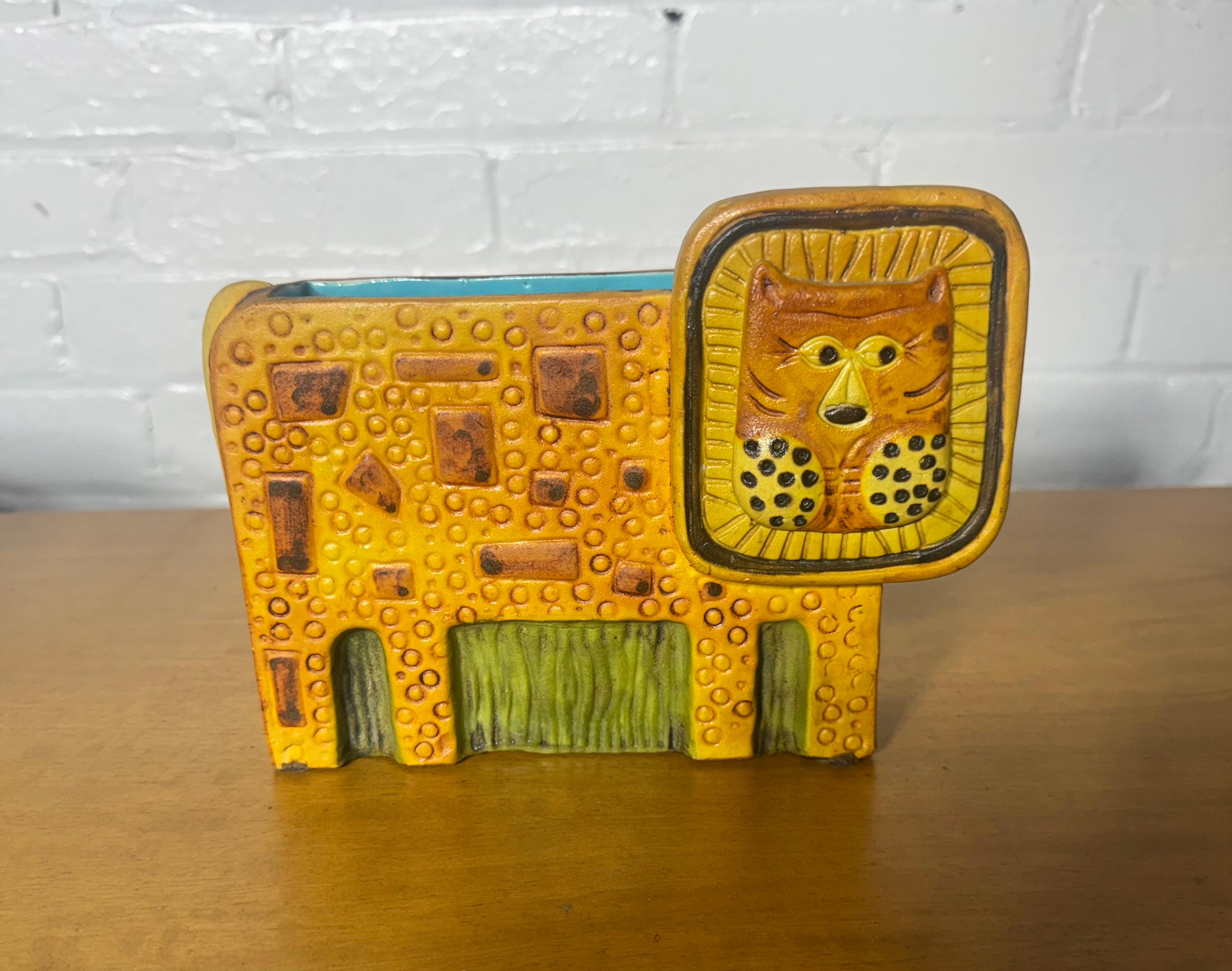 Céramique Marcello Fantoni Raymor Lion  Sculpture/plante Jaune vif Poterie signée en vente