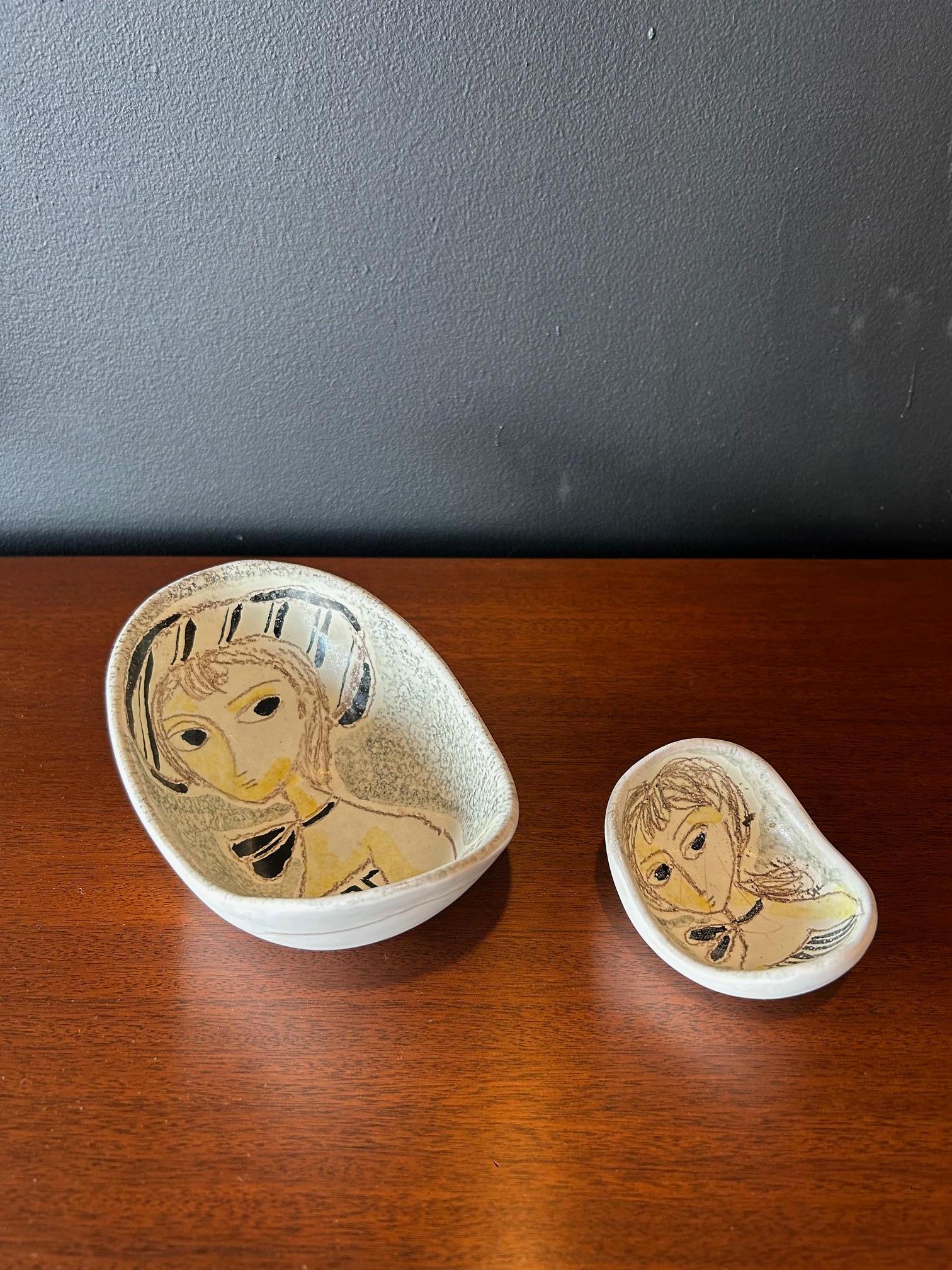 Mid-Century Modern Marcello Fantoni Raymor Mid Century Italian Ceramic Bowls For Sale