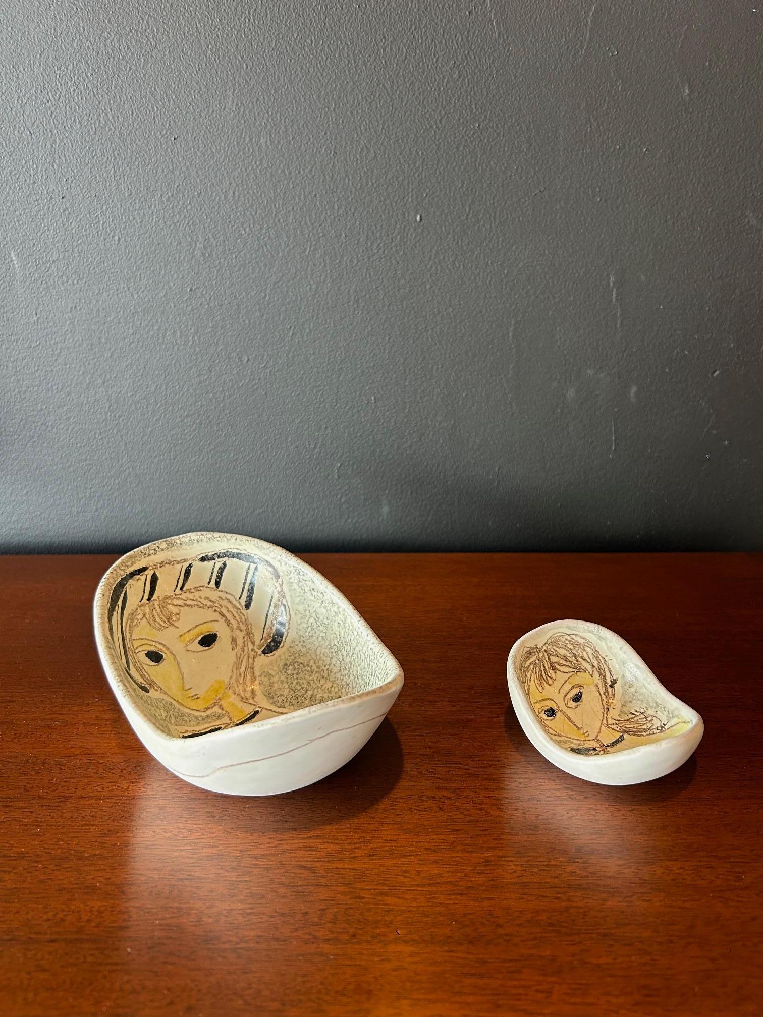 Mid-20th Century Marcello Fantoni Raymor Mid Century Italian Ceramic Bowls For Sale