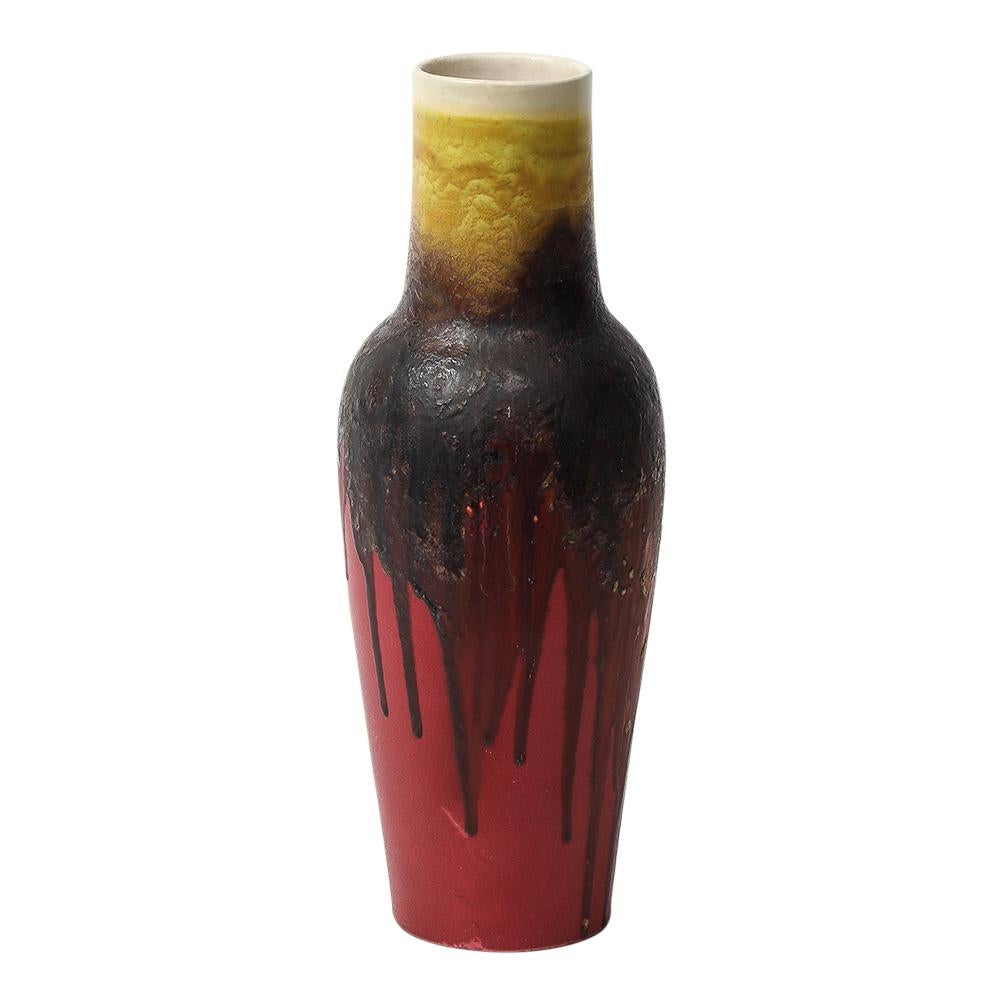 Mid-Century Modern Marcello Fantoni Vase Raymor, céramique, émail goutte à goutte, rouge bourgogne, jaune, signé en vente