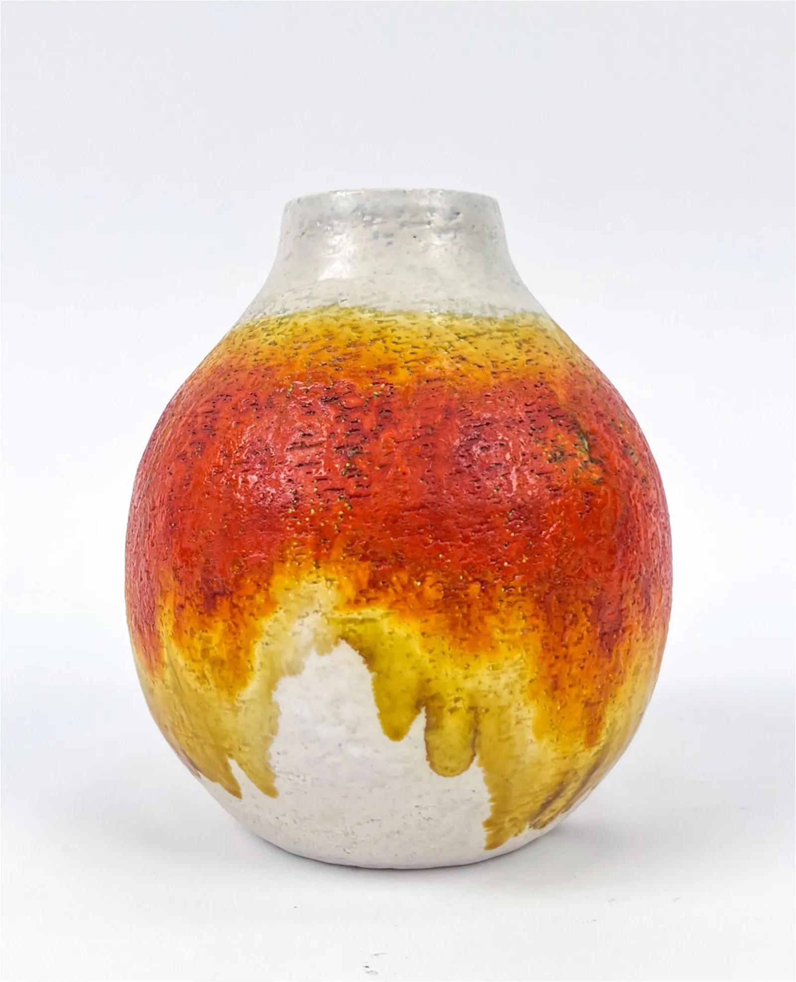 Marcello Fantoni Round Tapered Ceramic Modern Vase, Red, White, Yellow, Italy. In Good Condition For Sale In Brooklyn, NY