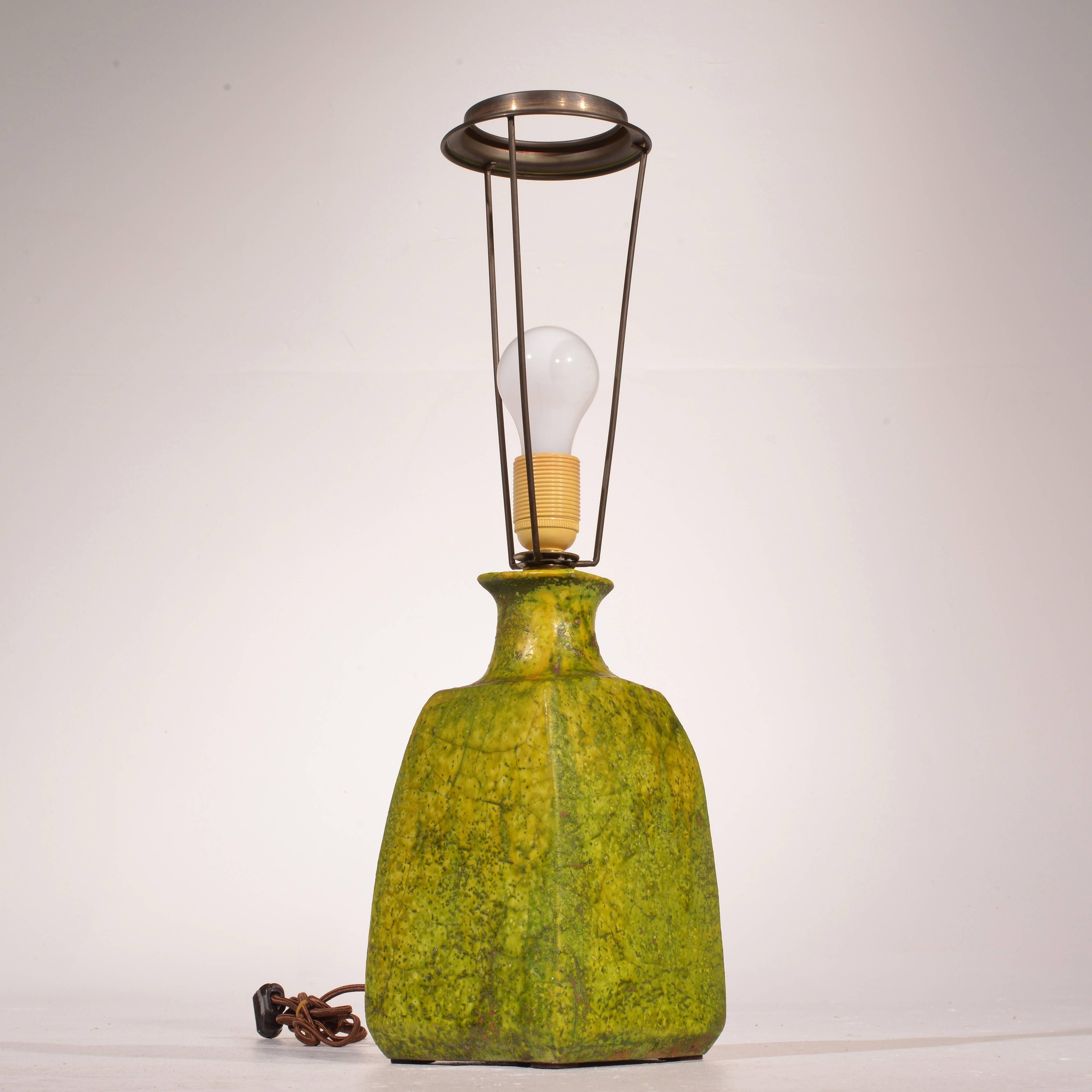 Marcello Fantoni Studio Keramik-Tischlampe (Mitte des 20. Jahrhunderts) im Angebot