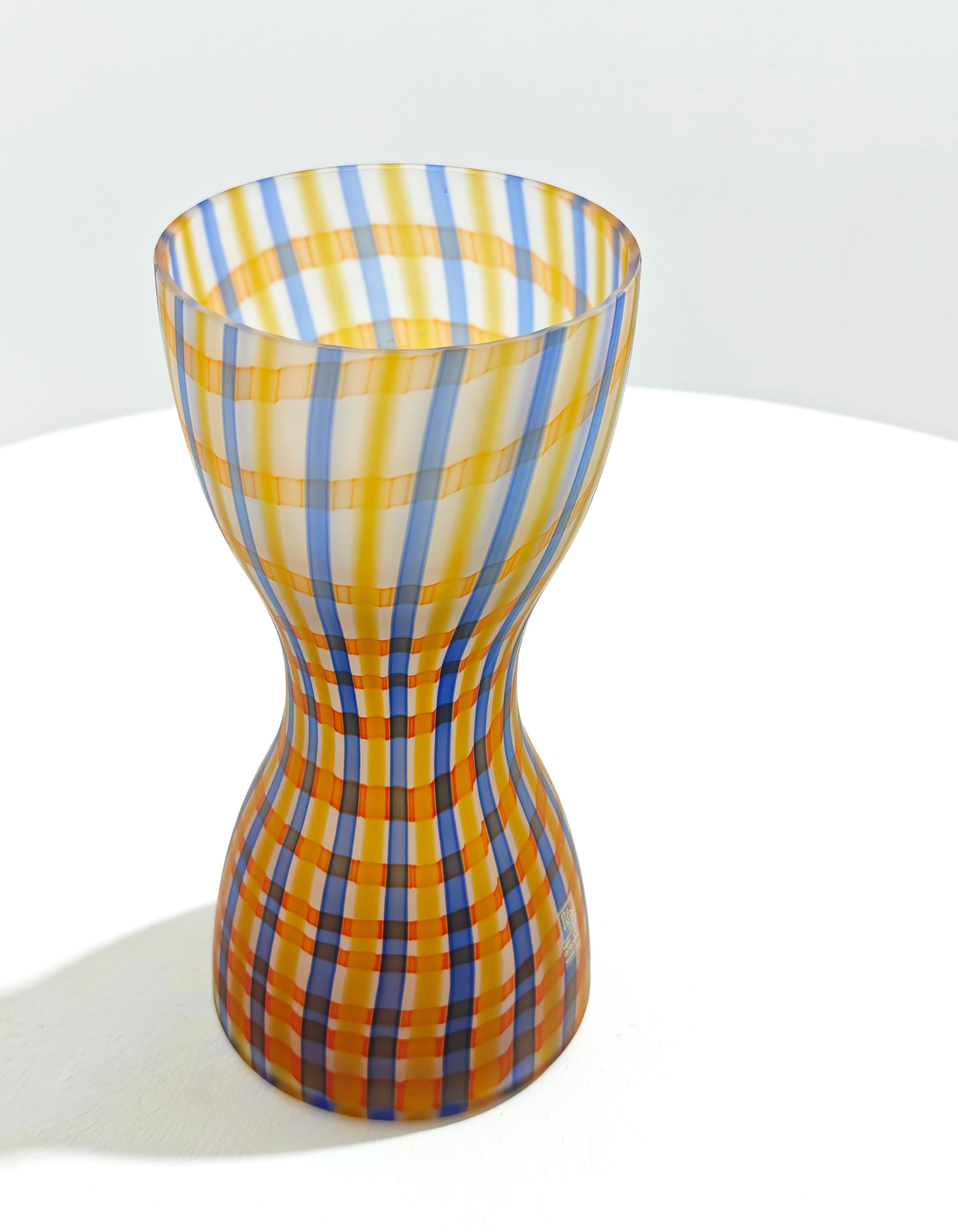 Marcello Furlan per Lip Murano Italia 89s Vaso in vetro soffiato decorato metà secolo In condizioni ottime in vendita a Palermo, IT