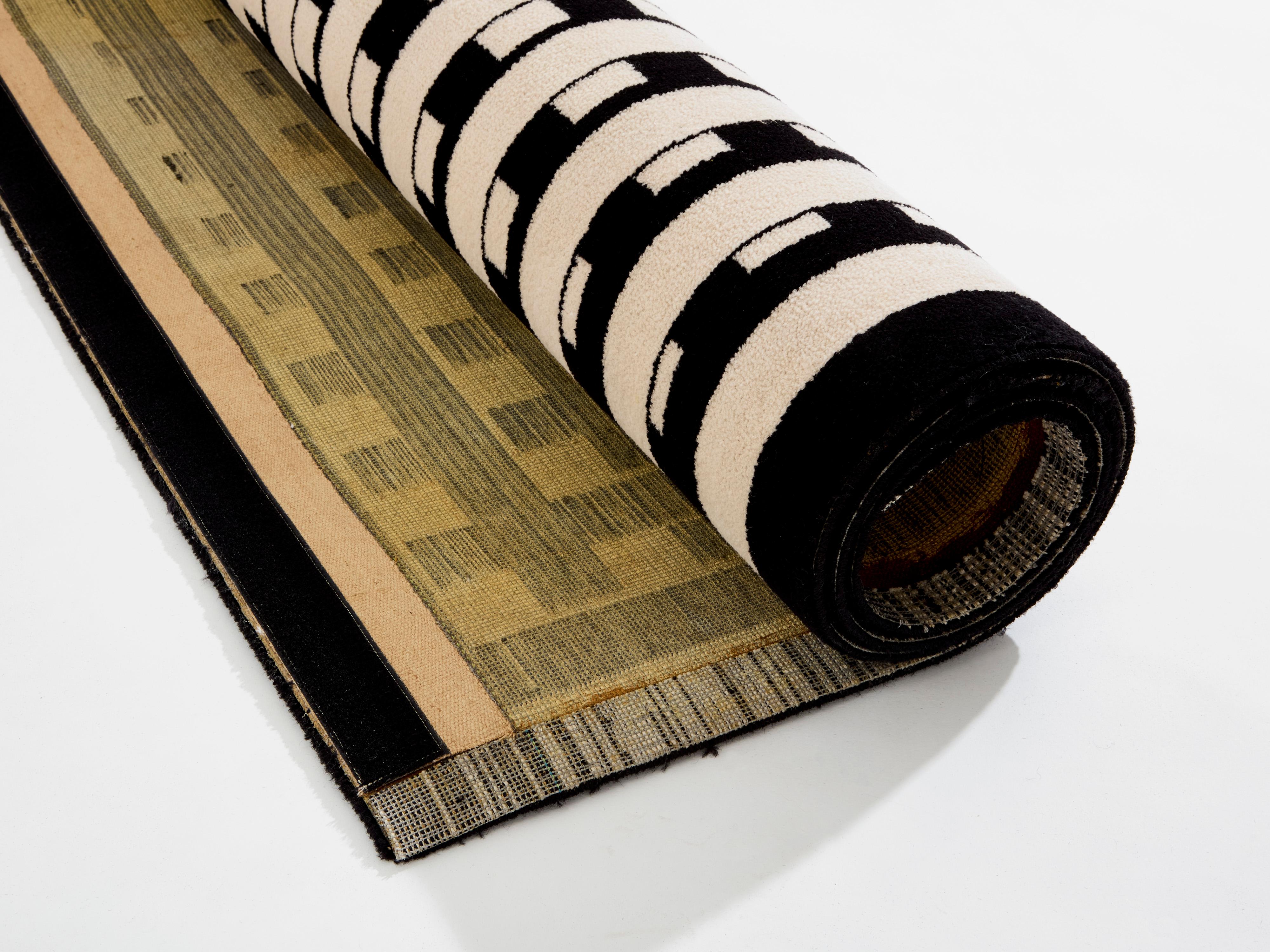 Wool Marcello Morandini black and beige kinetic tufted wool rug 1989 For Sale