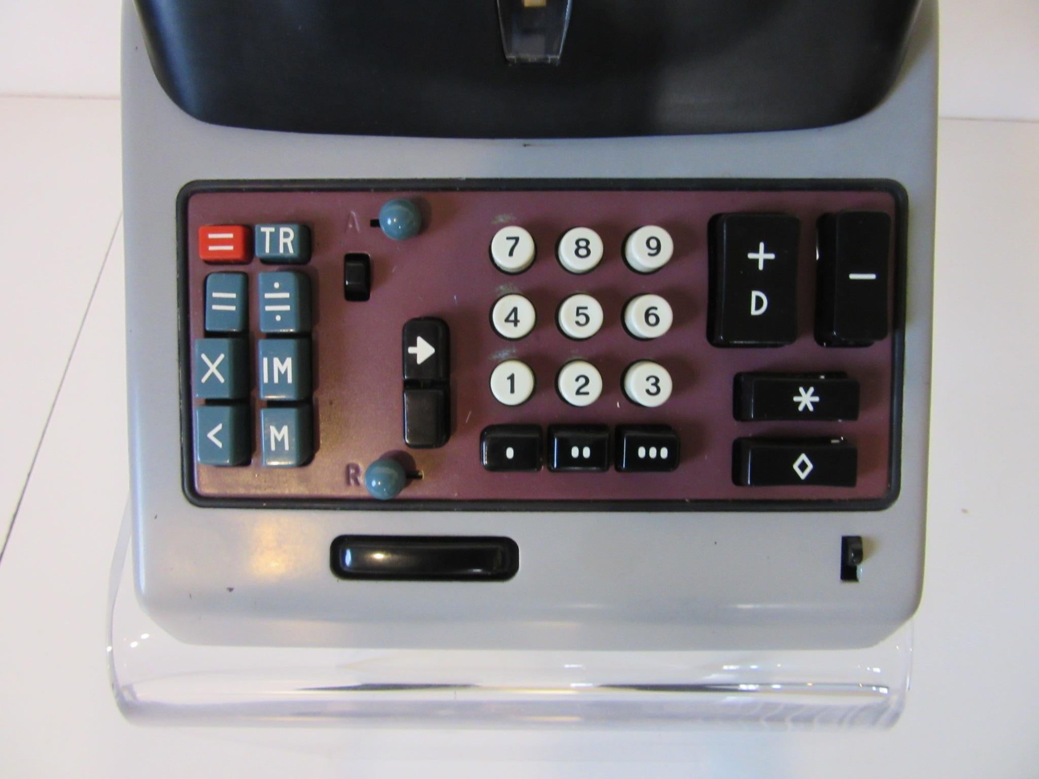 Marcello Nizzoli Olivetti Divisumma 24 Adding Machine, Adding Machine (Moderne der Mitte des Jahrhunderts)