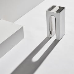 Marcello Weiße handgefertigte Blumenvase aus Keramik und Platin mit Details