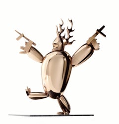 King Thug by Marcelo M. Burgos - polished bronze sculpture, golden