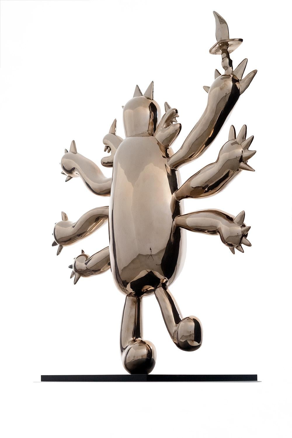 Luzar by Marcelo Martin Burgos - Bronze sculpture, golden, fantastic, monster For Sale 1