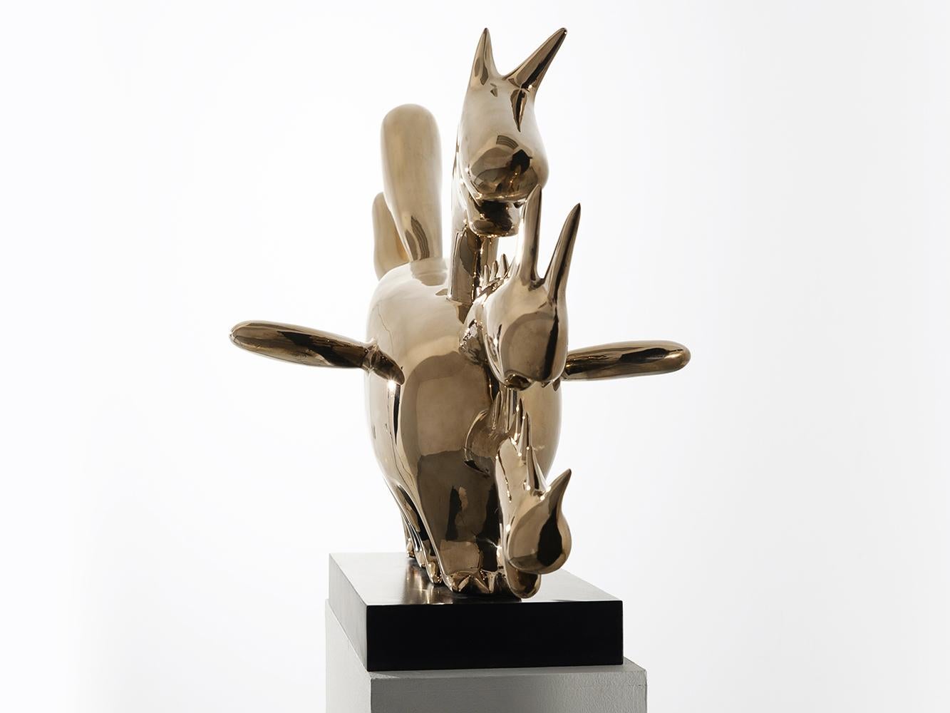 Polycephalous by Marcelo Martin Burgos - Bronze sculpture, golden, fantastic For Sale 2