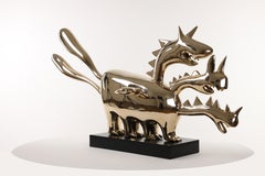 Polycephalous by Marcelo Martin Burgos - Polished bronze sculpture, golden