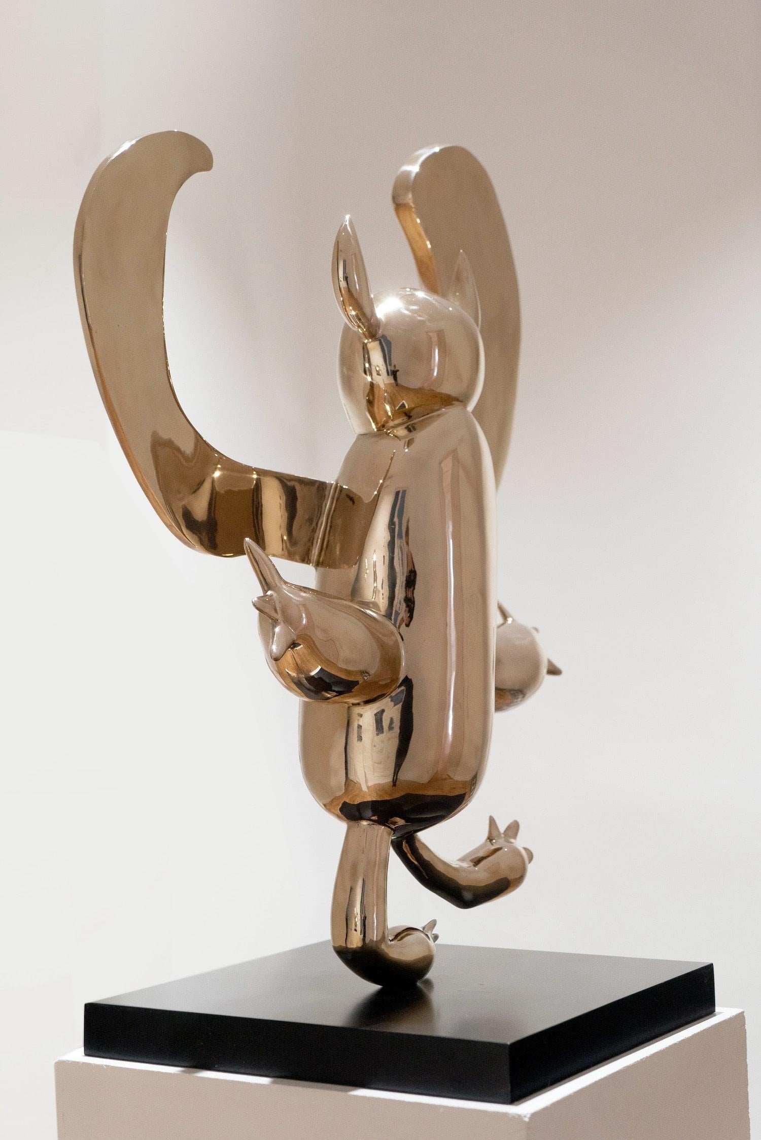 Demonio Alado de Marcelo M. Burgos - Escultura de Bronce Pulido, Dorado