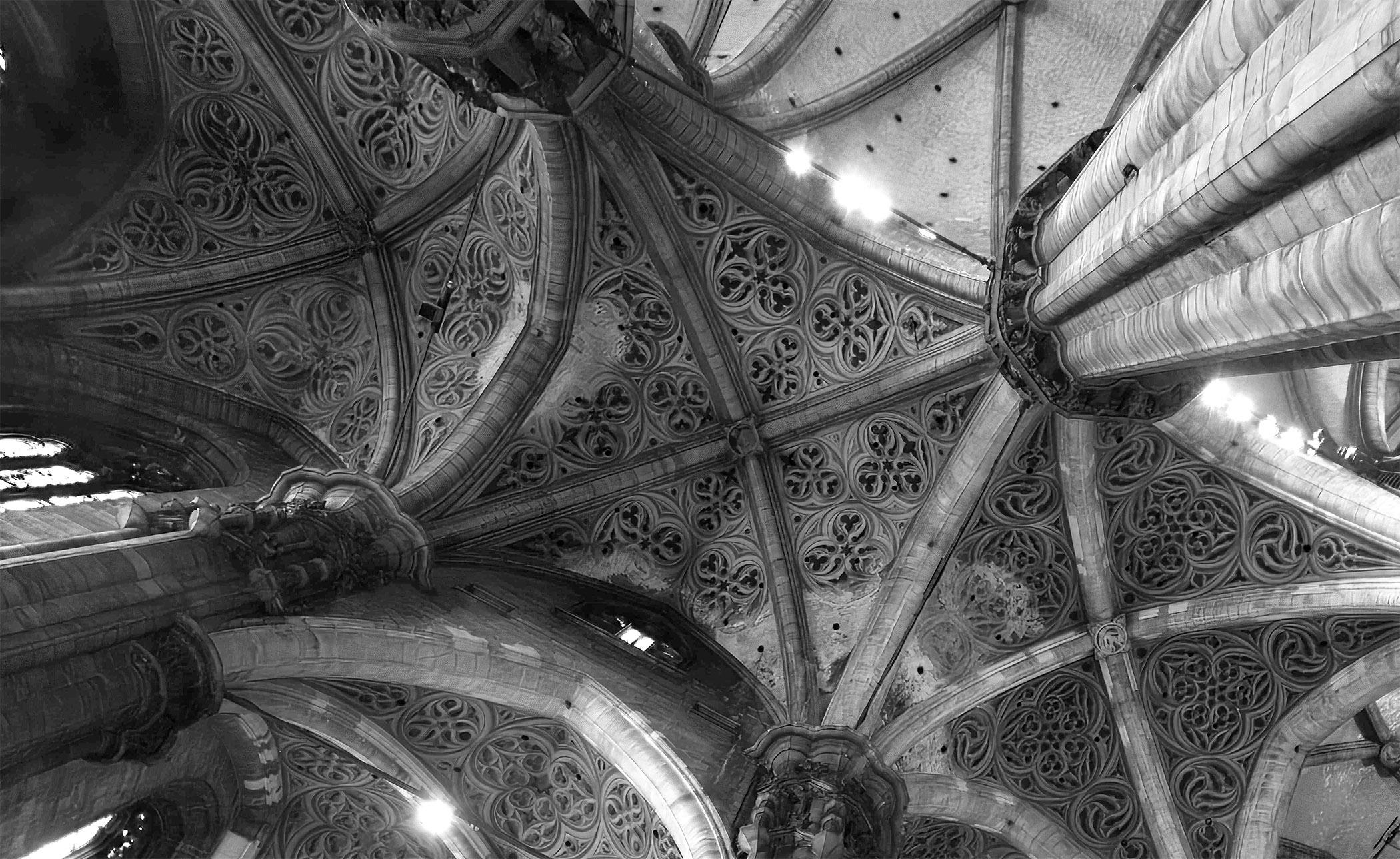 Duomo - Black Black and White Photograph by Marcelo Soulé