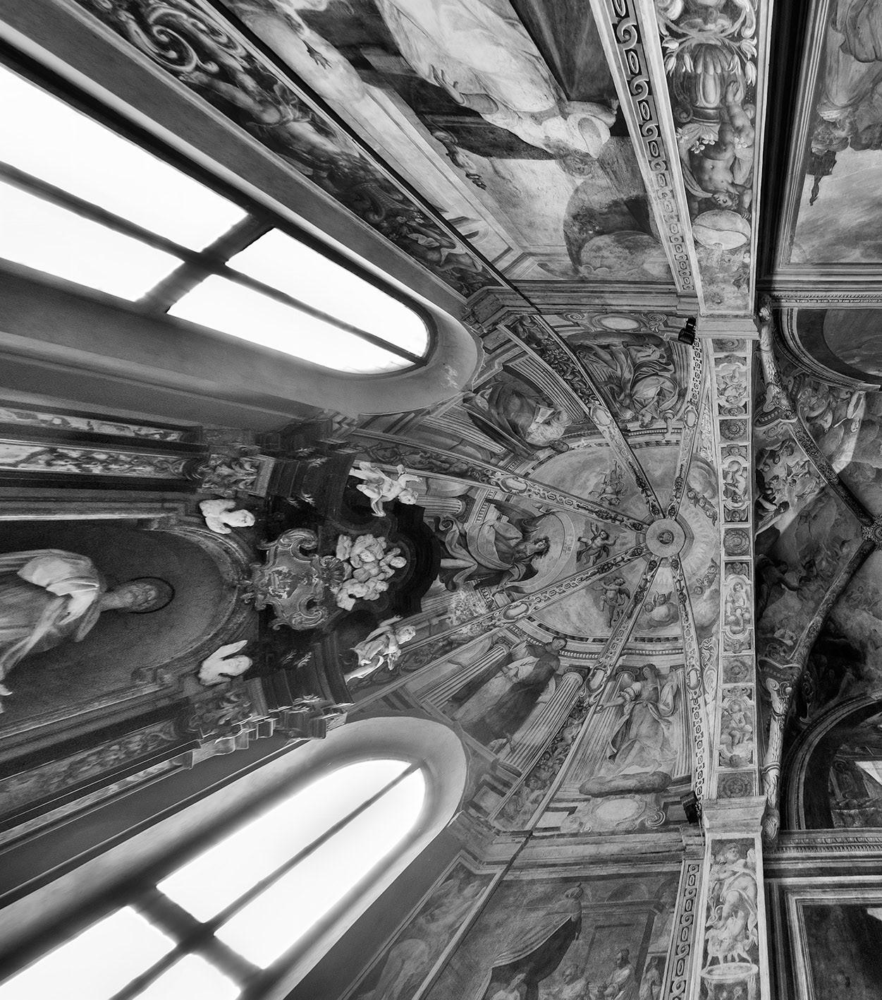 Sant'Eustorgio - Photograph Fotorealista di Marcelo Soulé