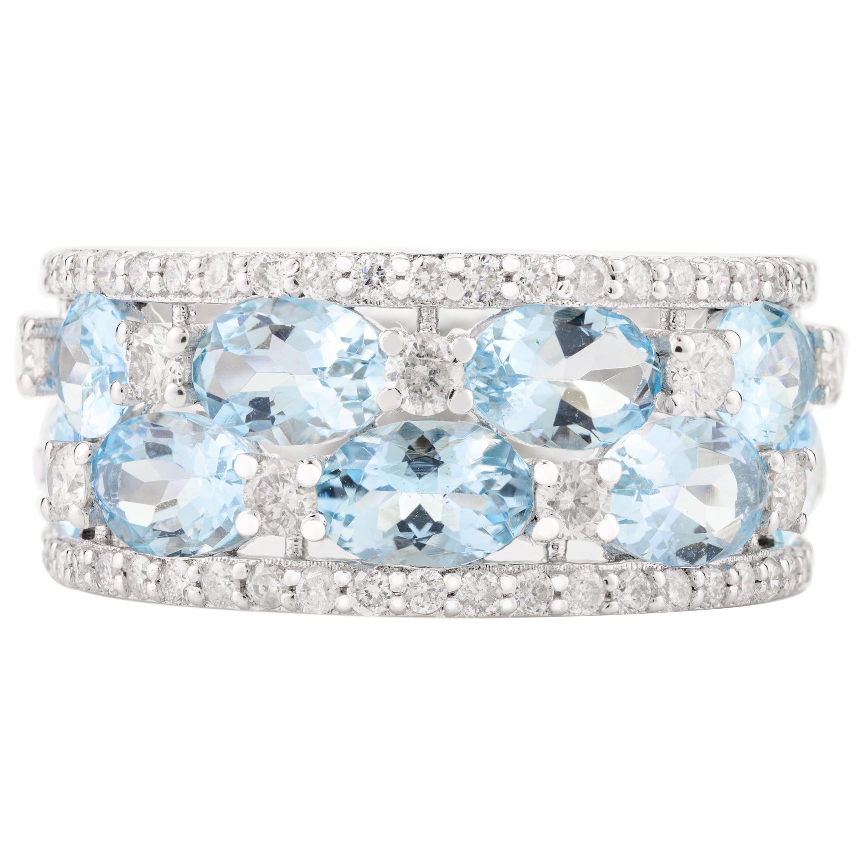 in vendita:  Fede nuziale da cocktail con diamanti e acquamarina, pietra di nascita di marzo, in oro bianco 14 ct.