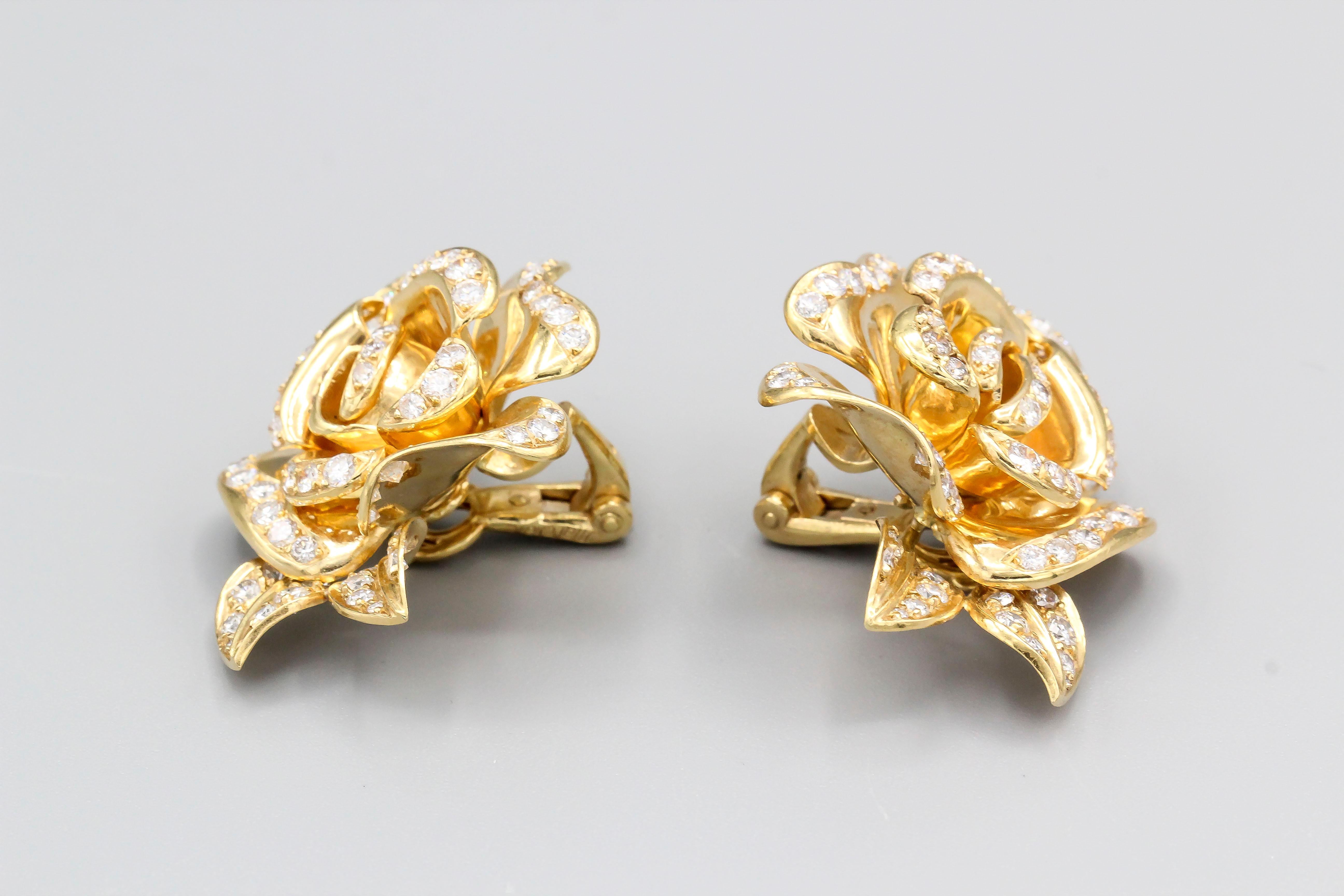 Round Cut Marchak Diamond and 18 Karat Gold Rose Flower Earrings Earclips