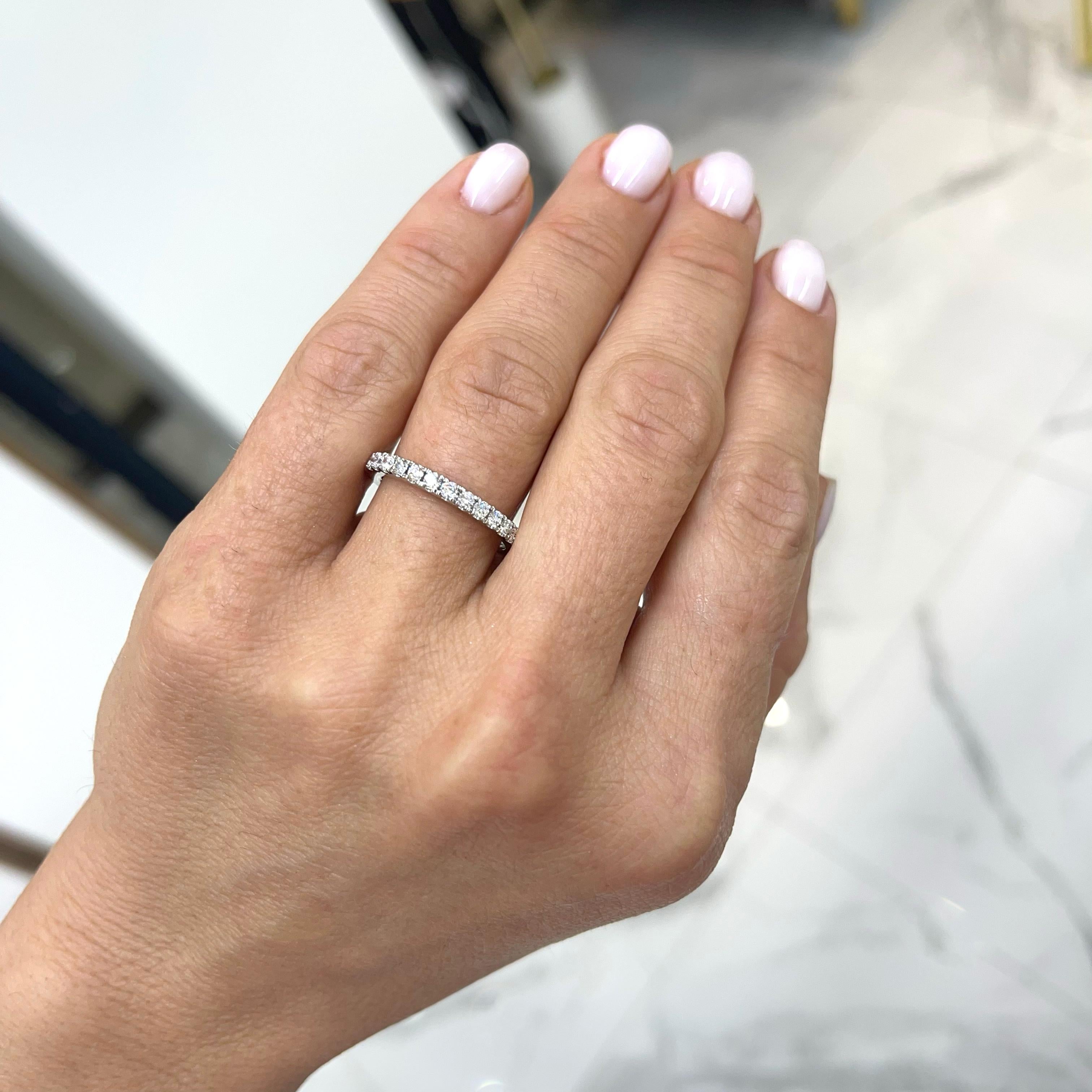 Marchesa 18K Weißgold Diamant Hochzeit Band 4
