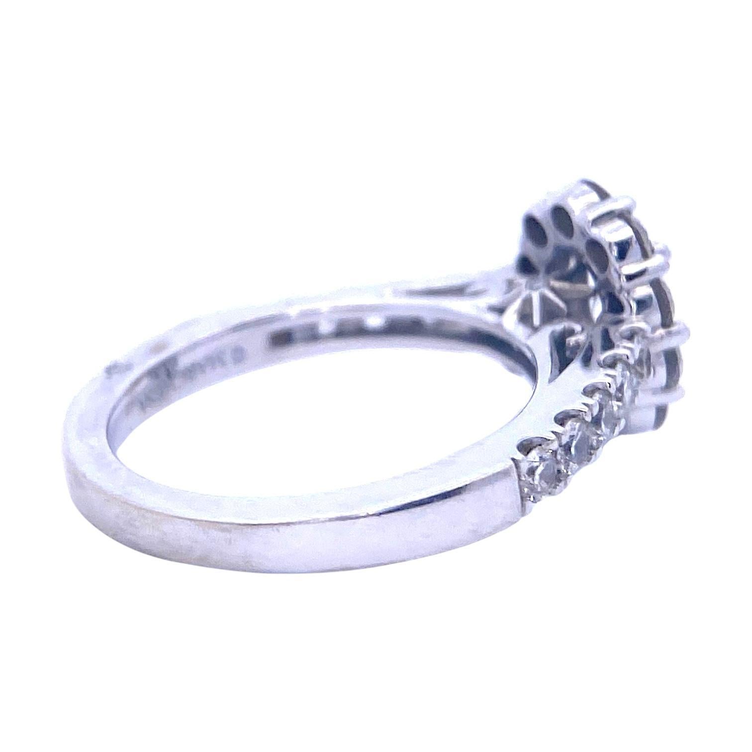 Marchesa 18K White Gold Oval Diamond Engagement Ring In Good Condition For Sale In Henderson, NV