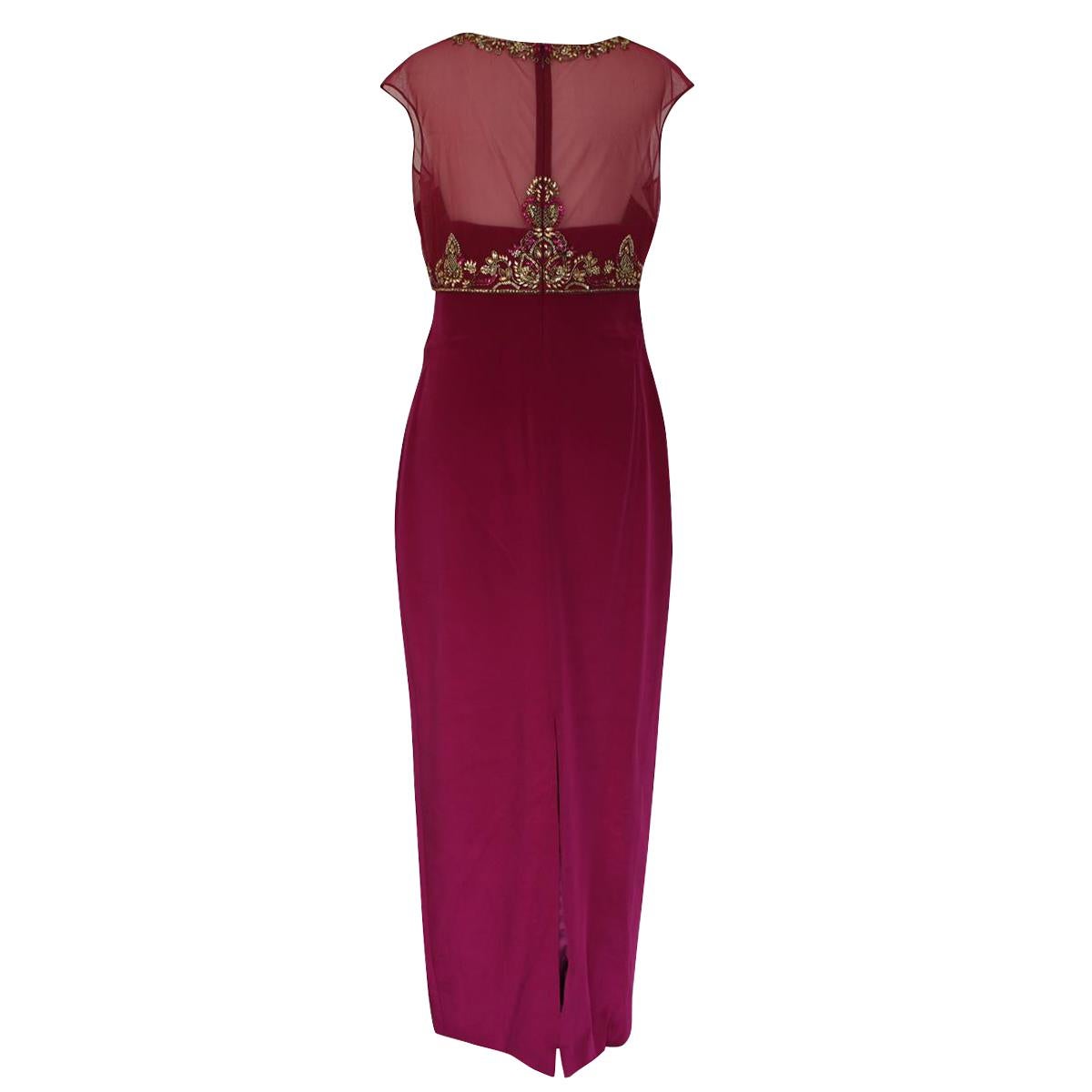 Super elegant gala dress
Fuchsia color
Golden embroidery with strass
Sleeveless
Total length cm 141 (55.5 inches)
Missing coposition tag
Worldwide express shipping included in the price !