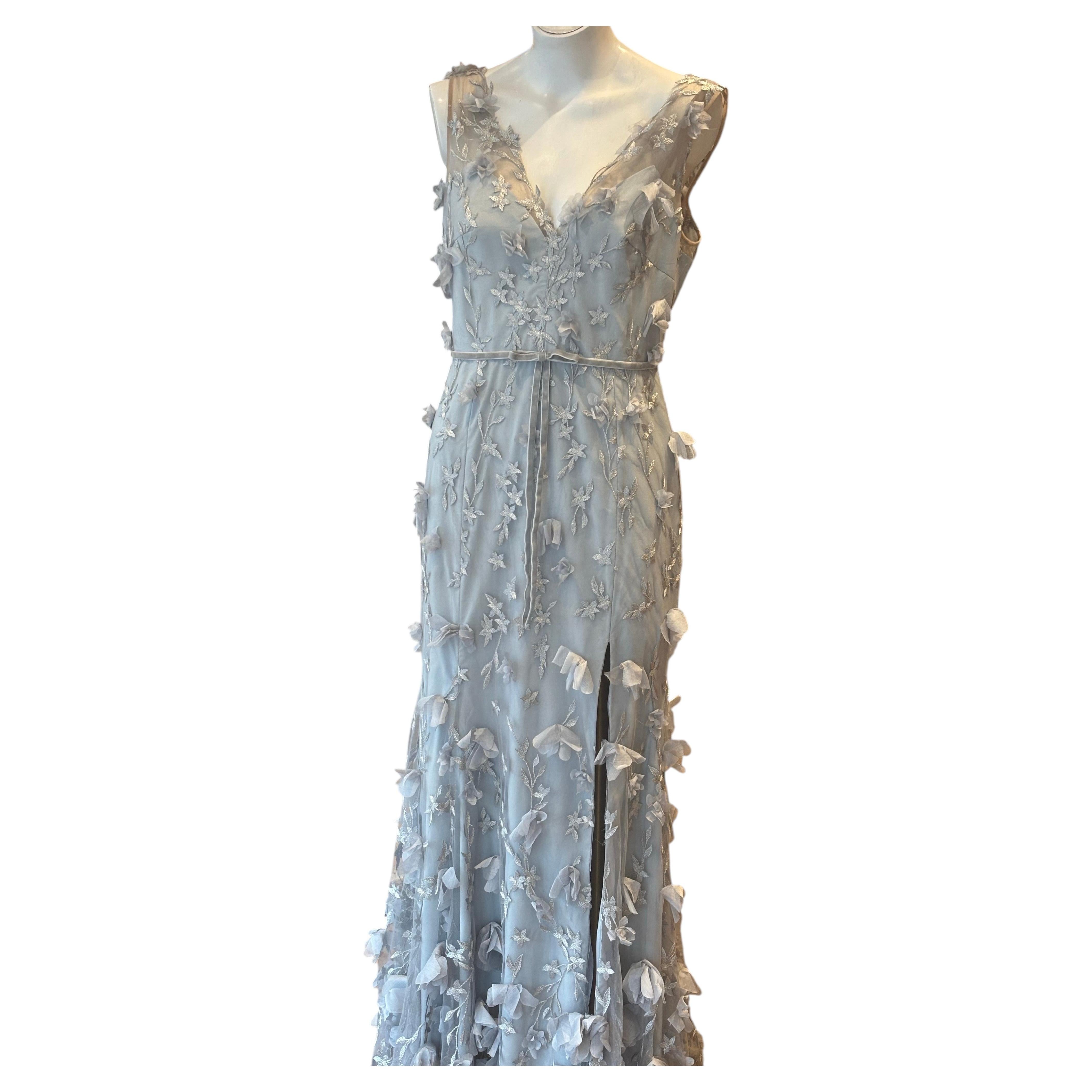 Does Marchesa still exist?