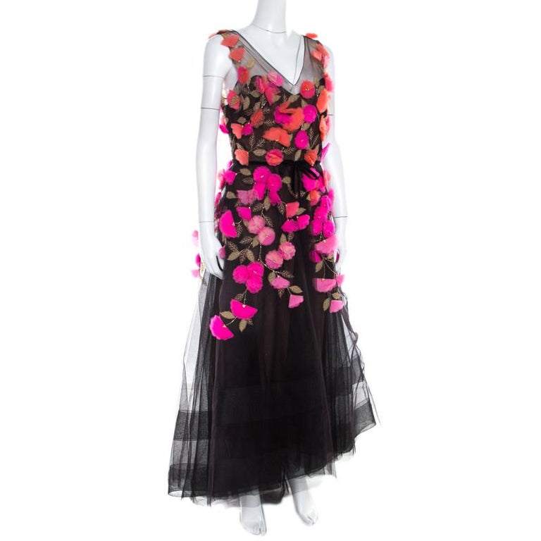 Marchesa Notte Black Tulle Sleeveless 3D Floral High Low Gown M For Sale at  1stDibs | marchesa 3d floral embroidered tulle gown, marchesa notte high  low dress, black high low gown